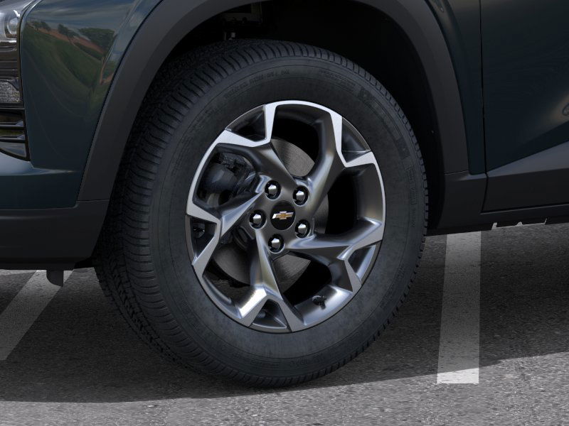 2025 Chevrolet Trax LT photo 4