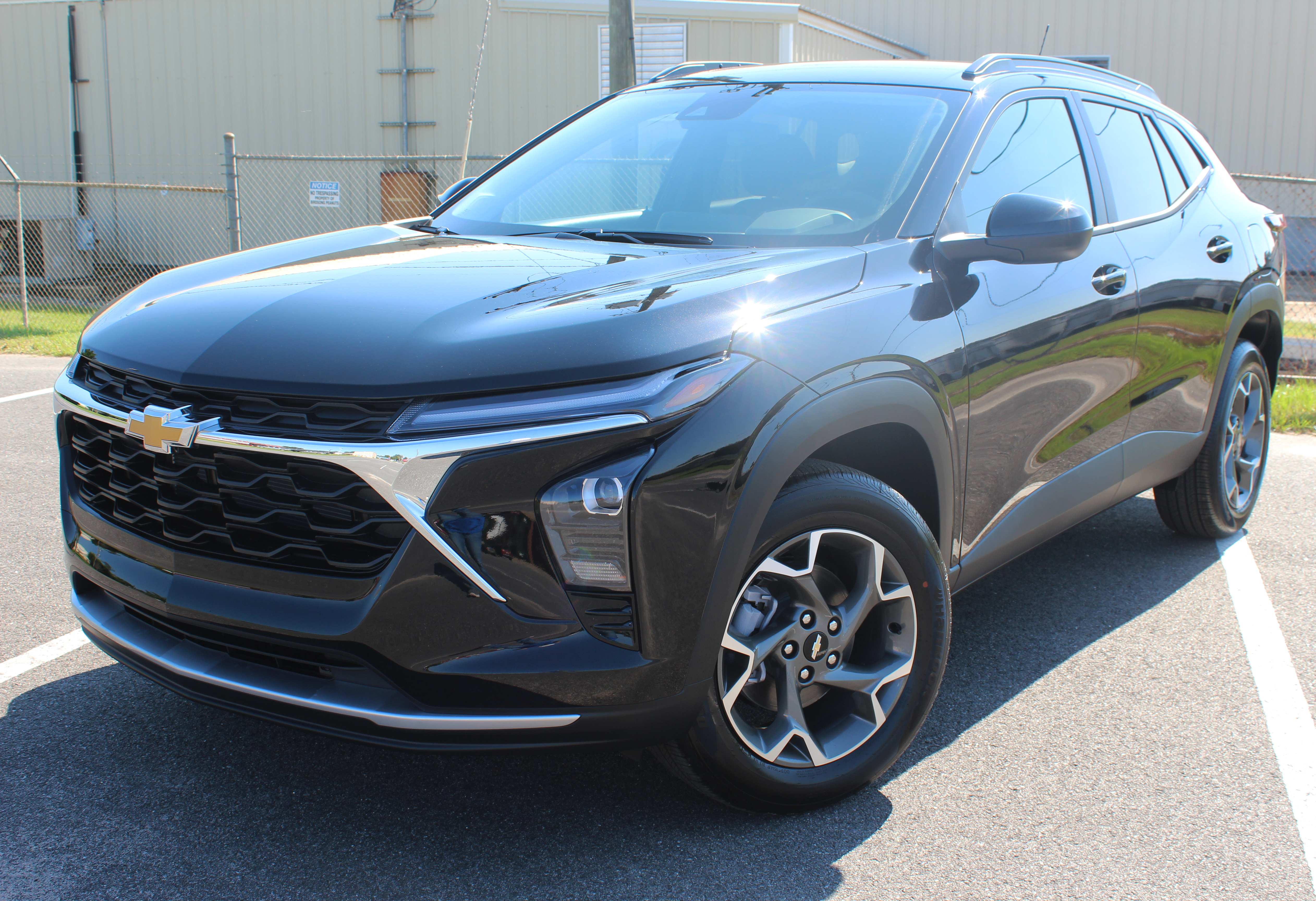 2025 Chevrolet Trax LT's photo