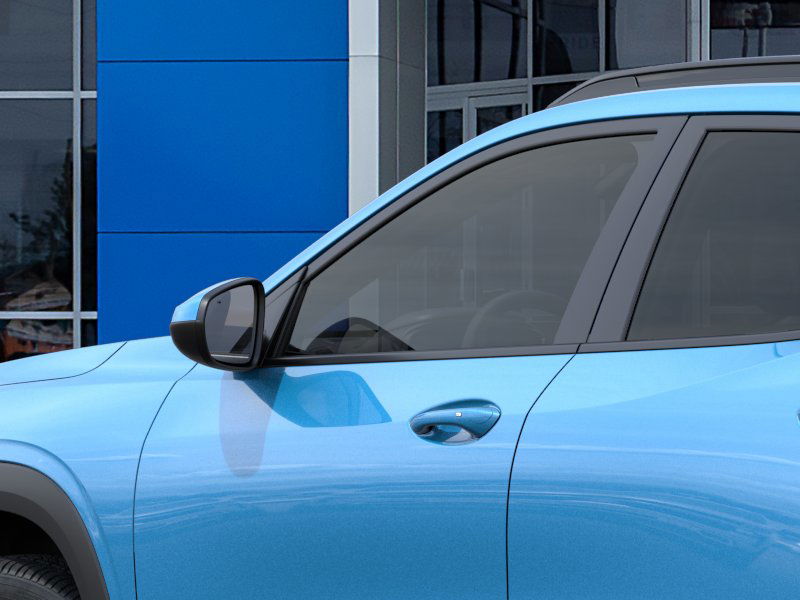 2025 Chevrolet Trax LT photo 11
