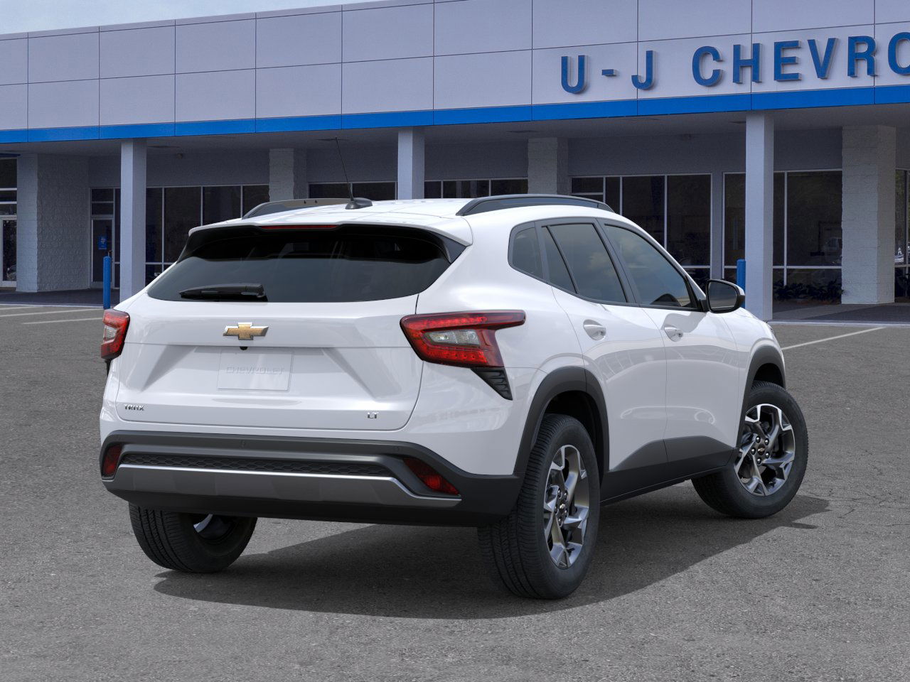 2026 Chevrolet Trax LT photo 2