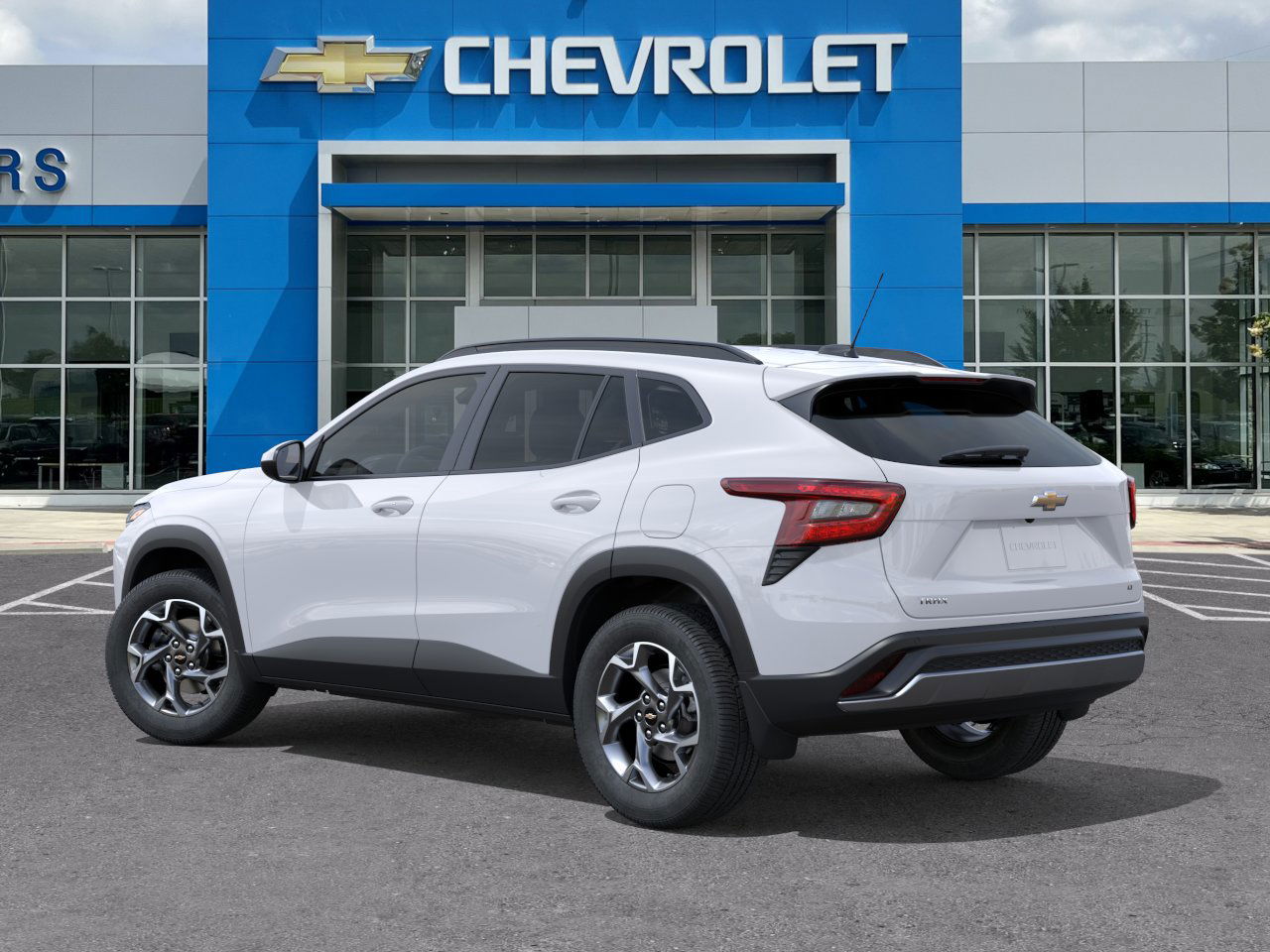 2026 Chevrolet Trax LT photo 2