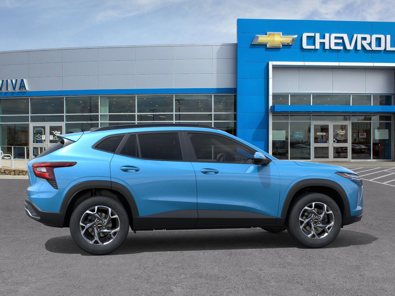 View vehicle photo 5