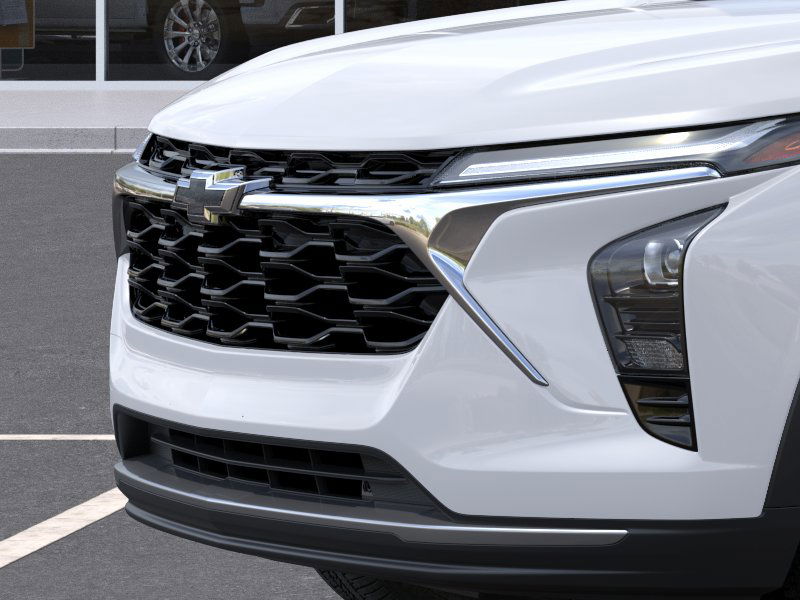 2025 Chevrolet Trax LT photo 12