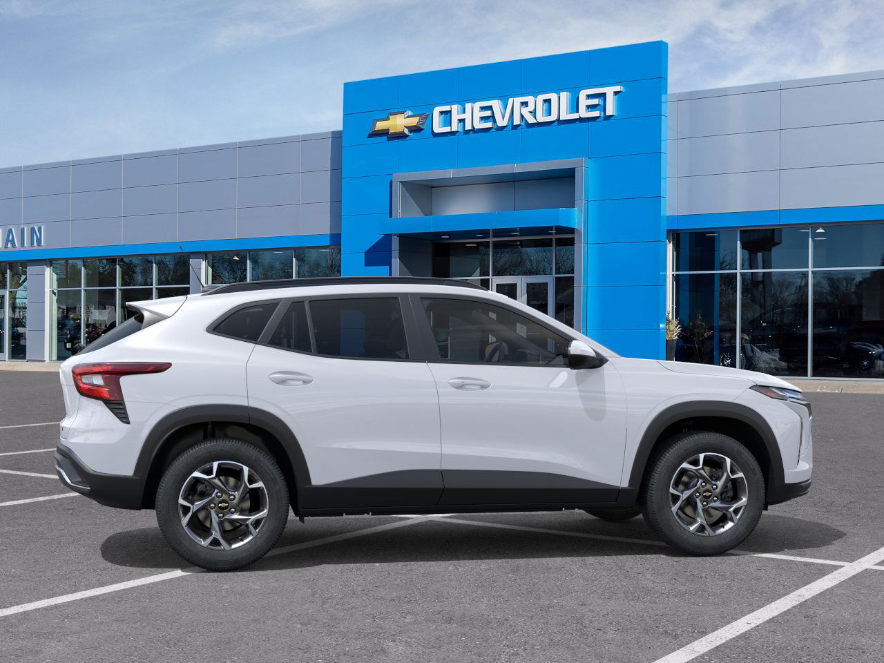 2025 Chevrolet Trax LT photo 4