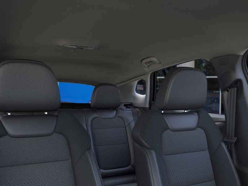 2025 Chevrolet Trax LT photo 40