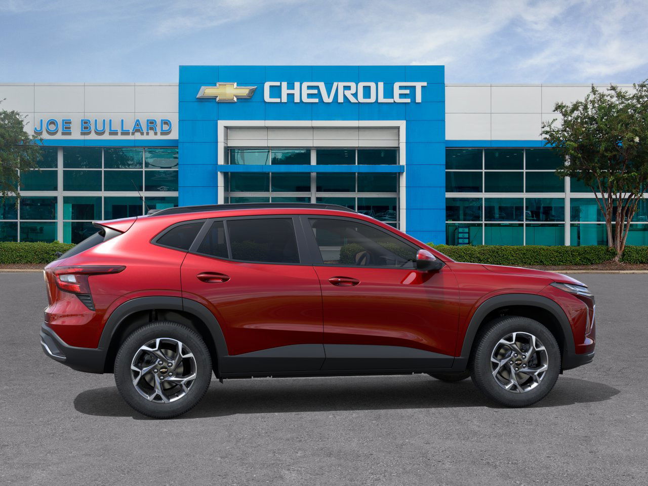 2026 Chevrolet Trax LT photo 2