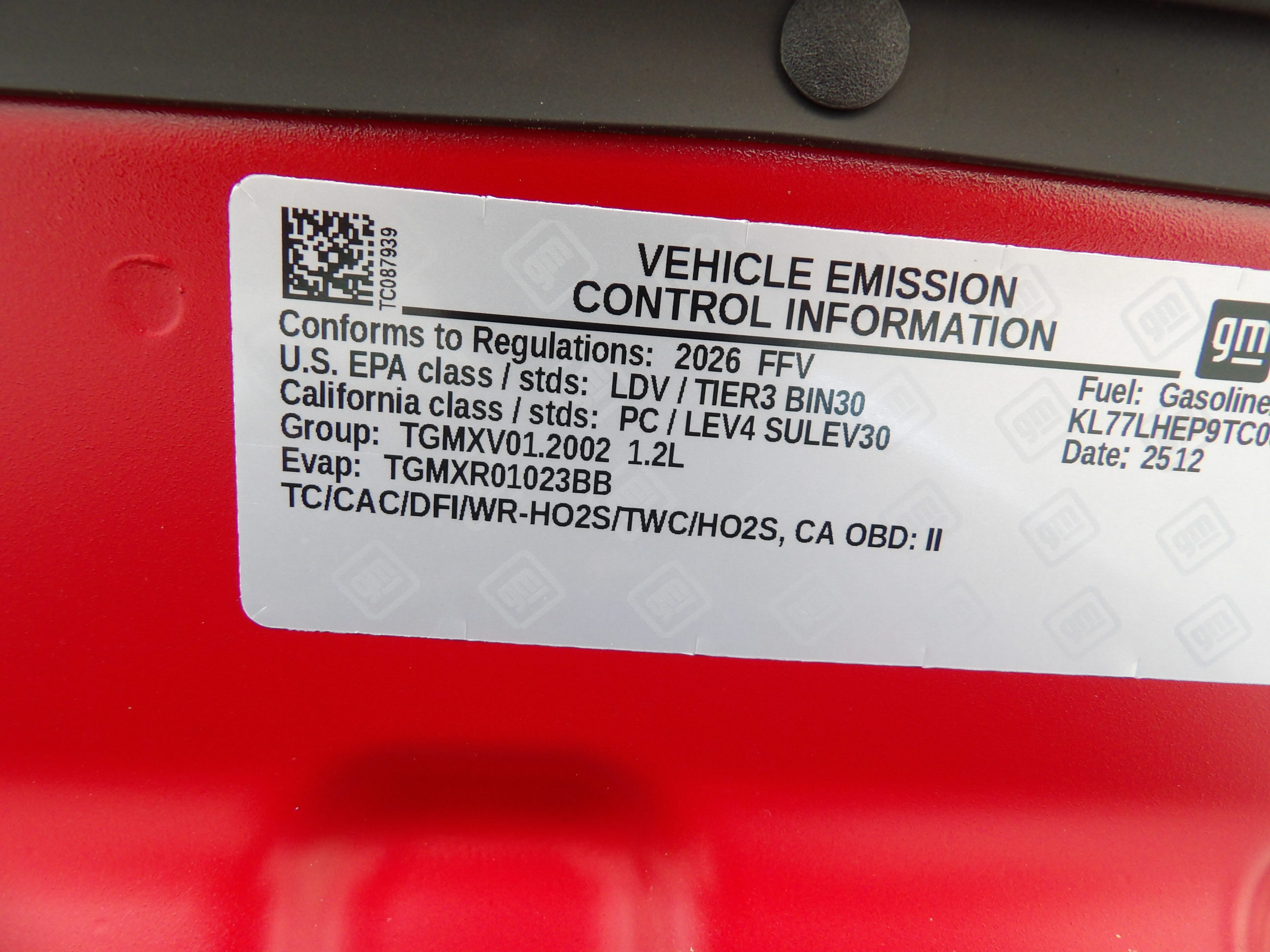 Used 2026 Apex Red Chevrolet LT image 30