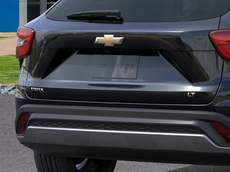 New 2026 Mosaic Black Metallic Chevrolet LT image 38