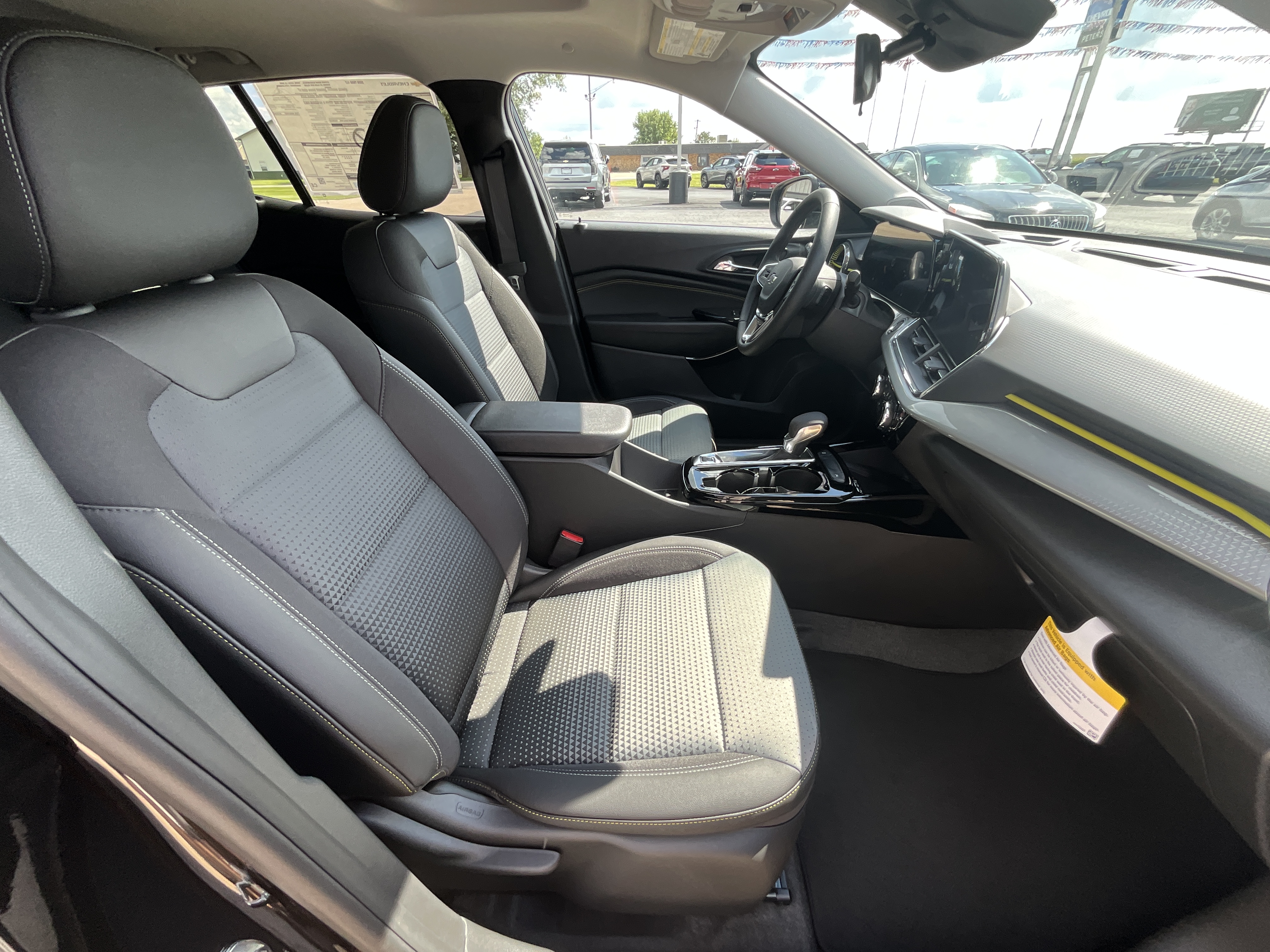 New 2026 Mosaic Black Metallic Chevrolet LT image 20
