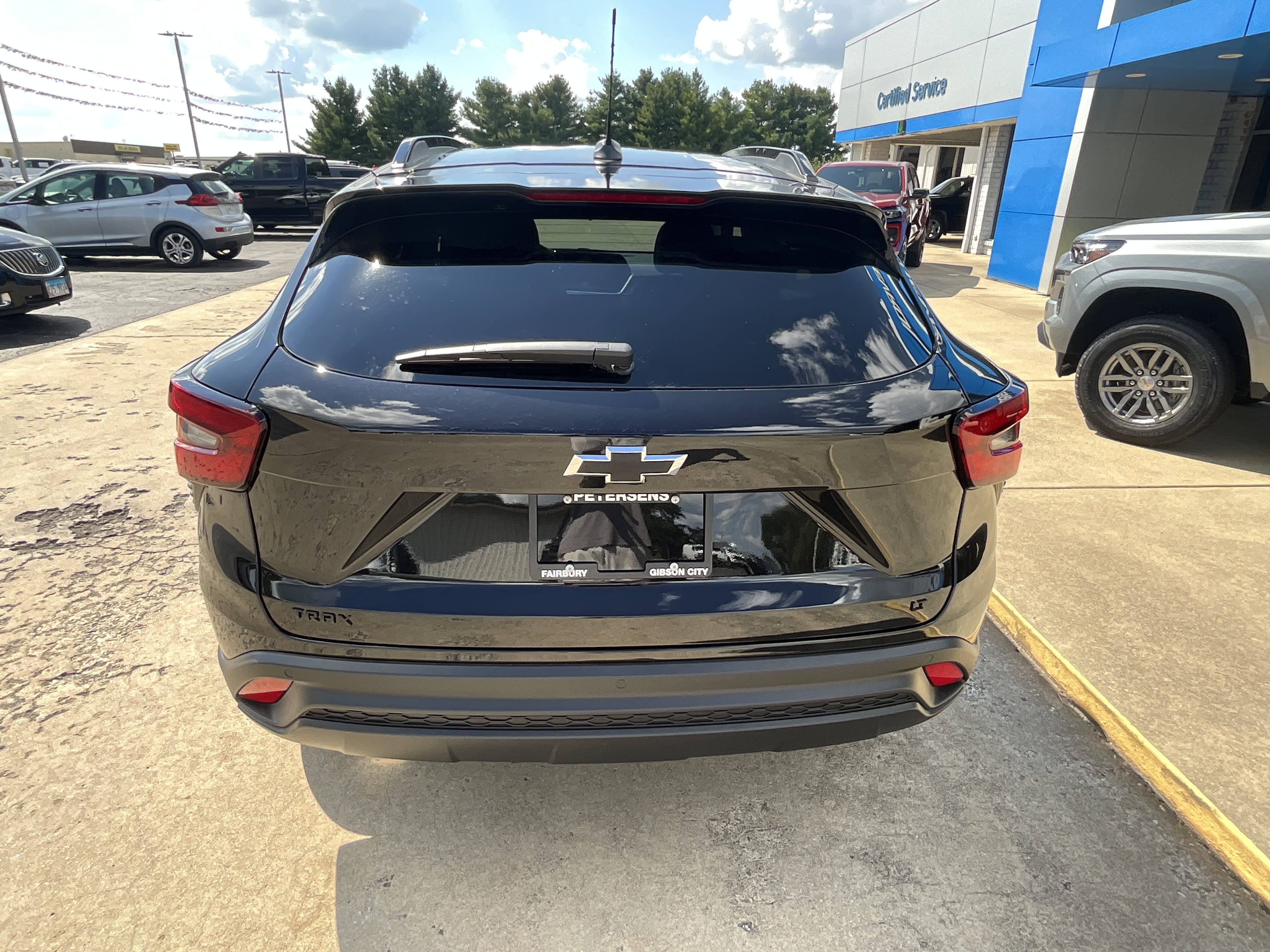 New 2026 Mosaic Black Metallic Chevrolet LT image 5