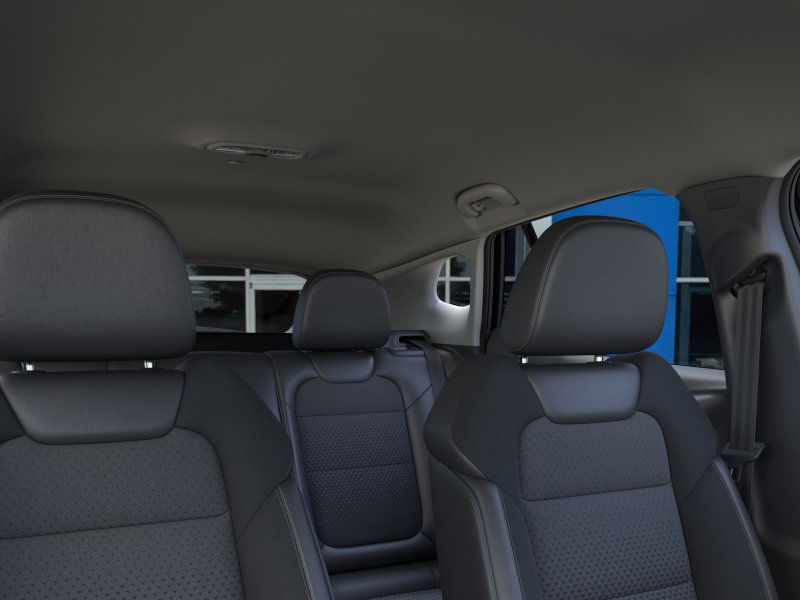 2025 Chevrolet Trax LT photo 19