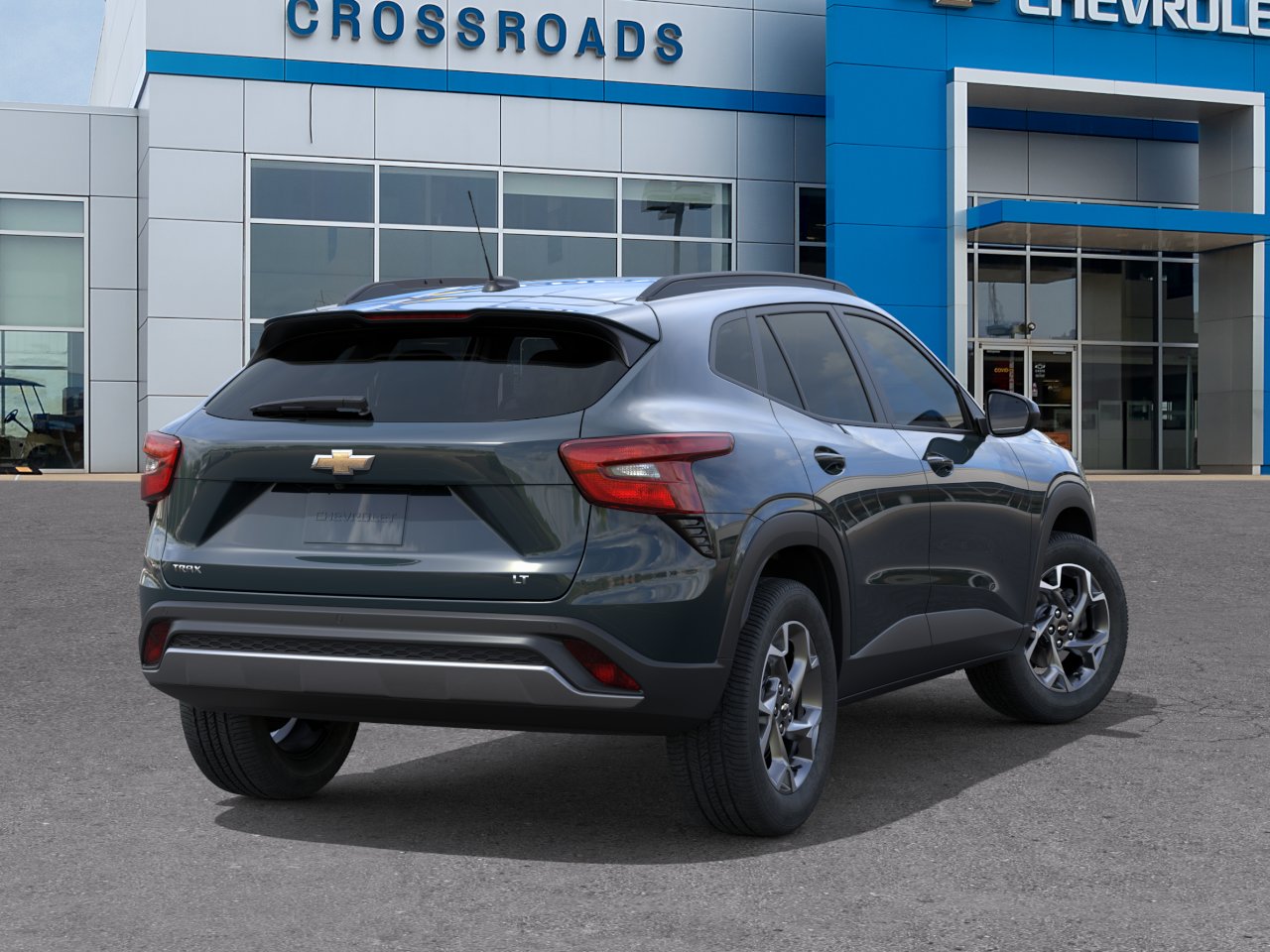 2026 Chevrolet Trax LT - Photo 18