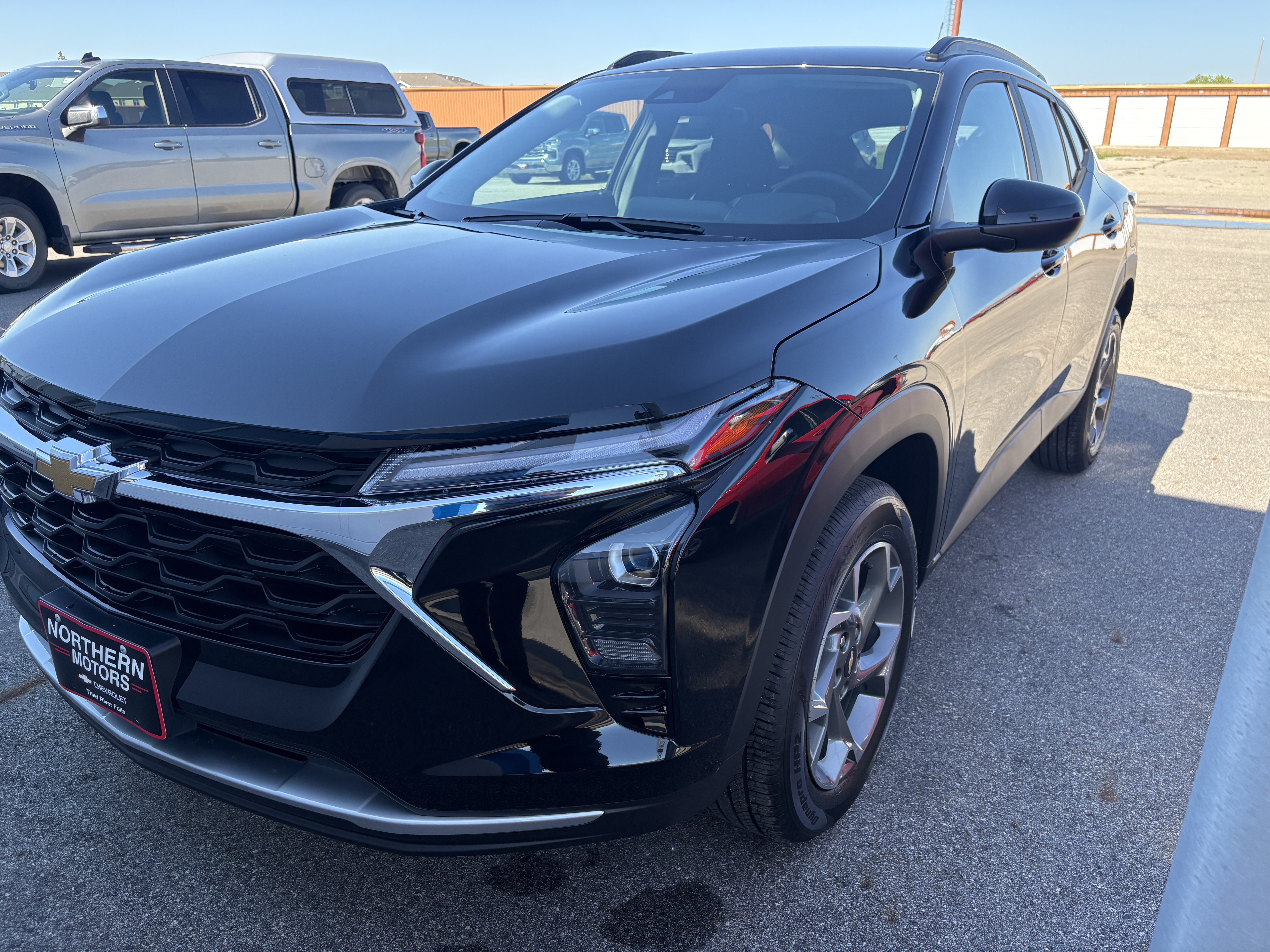 2026 Chevrolet Trax RS - Photo 2