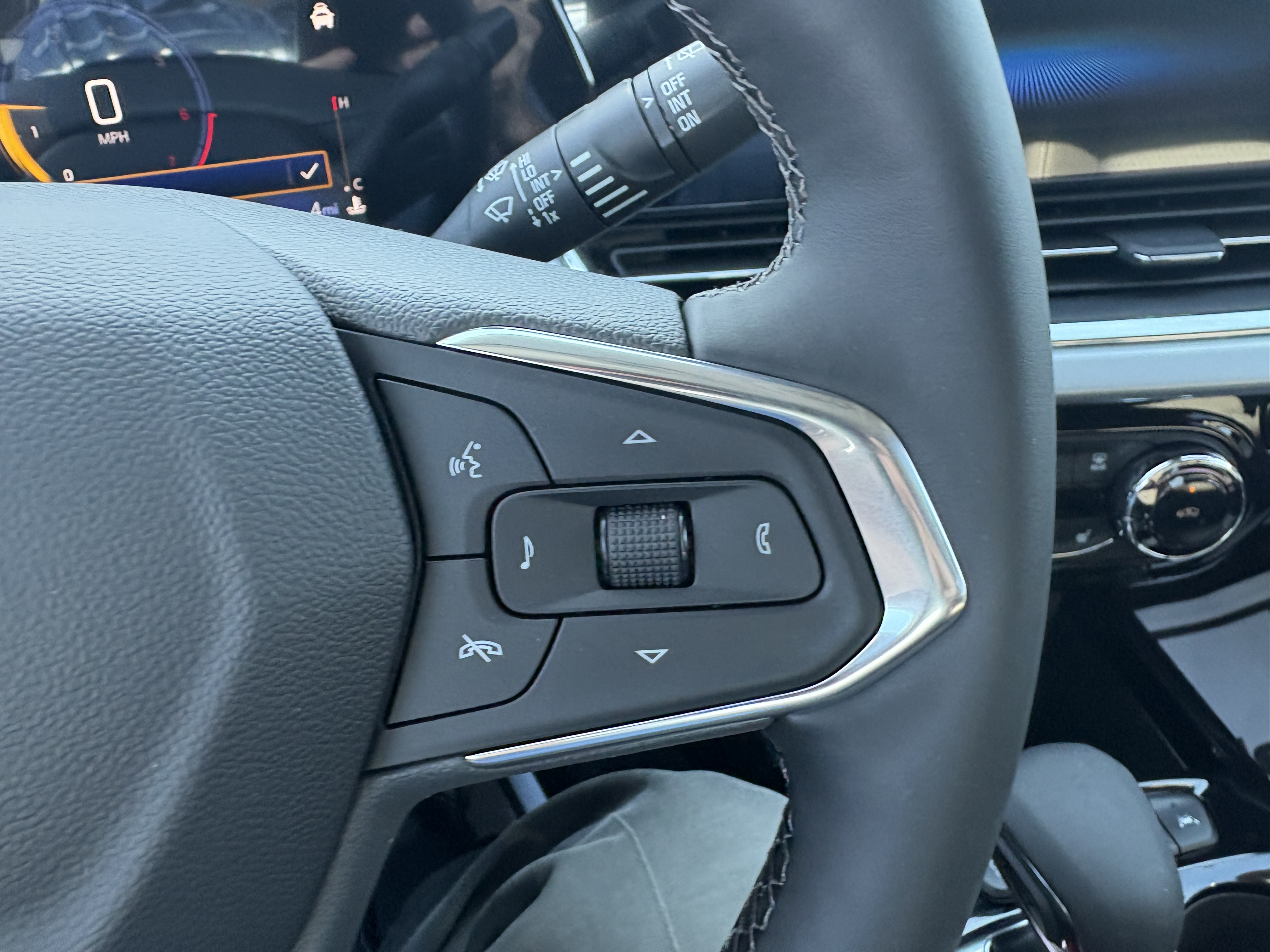 2026 Chevrolet Trax RS - Photo 18