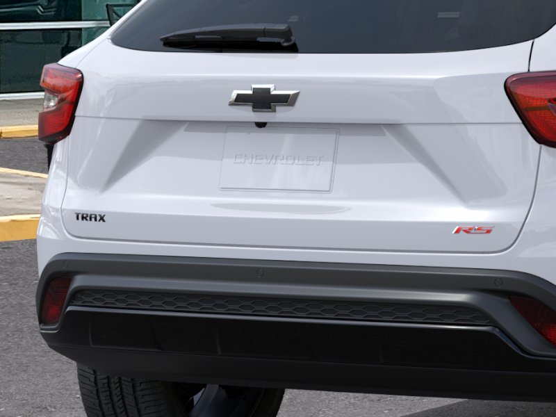 New 2026 Summit White Chevrolet 2RS image 40