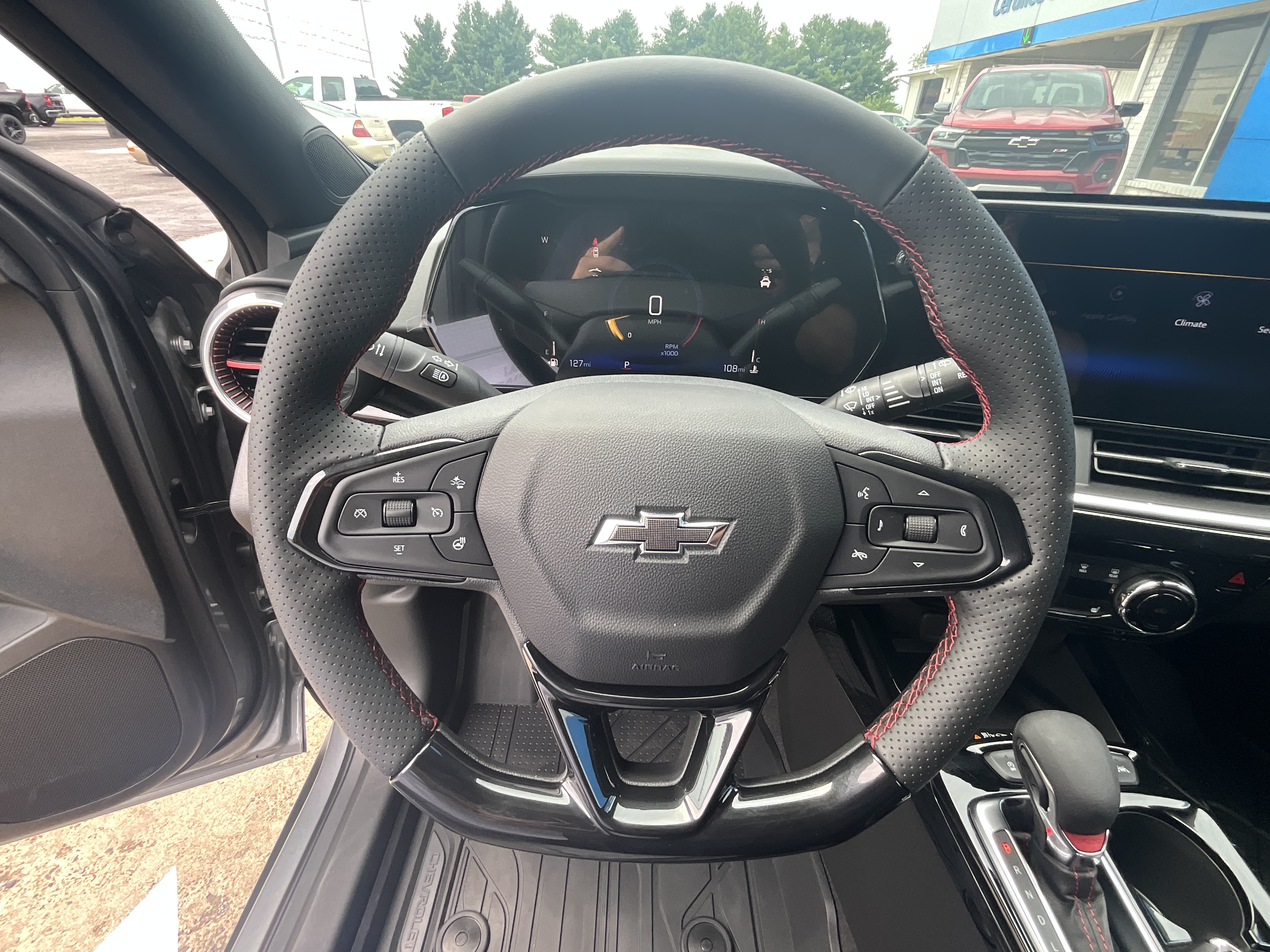 2026 Chevrolet Trax RS - Photo 8