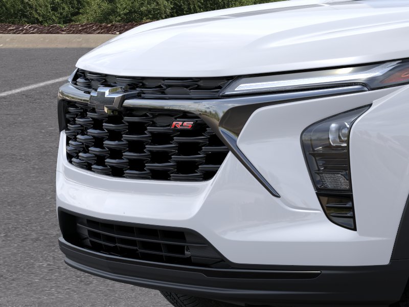New 2026 Summit White Chevrolet 2RS image 13