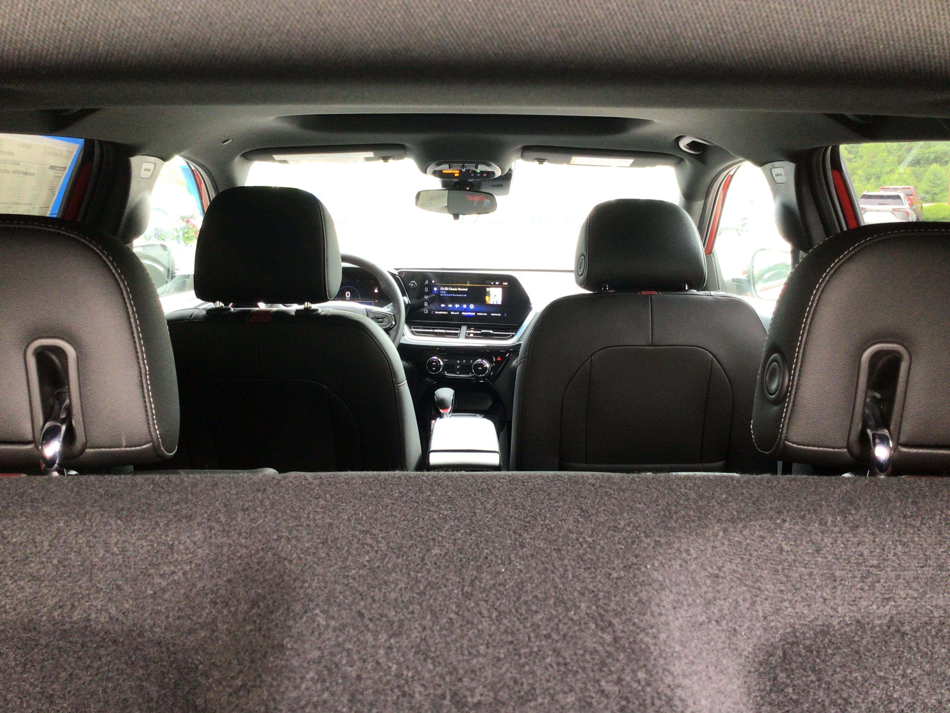 2026 Chevrolet Trax RS - Photo 35