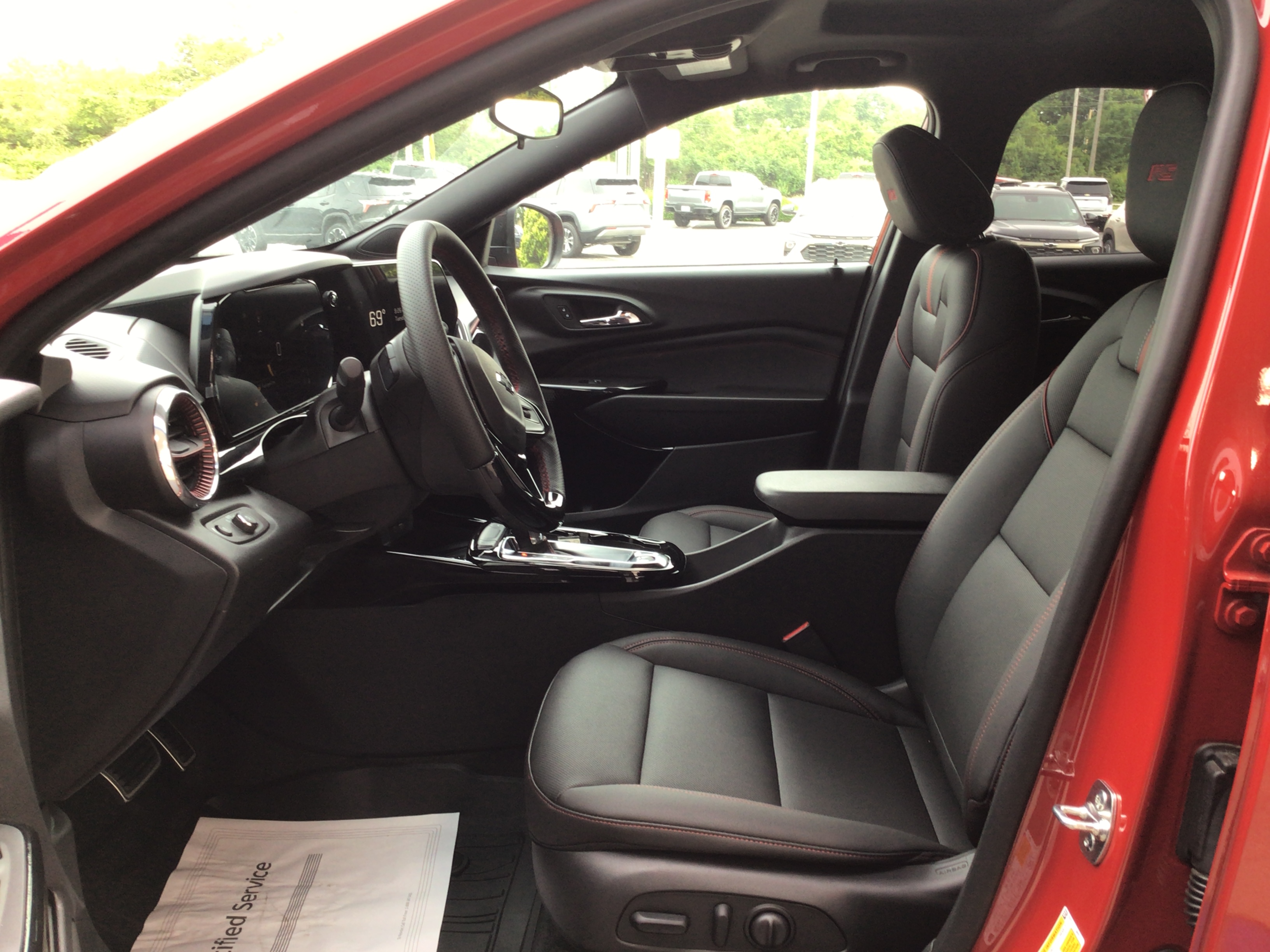 2026 Chevrolet Trax RS - Photo 18