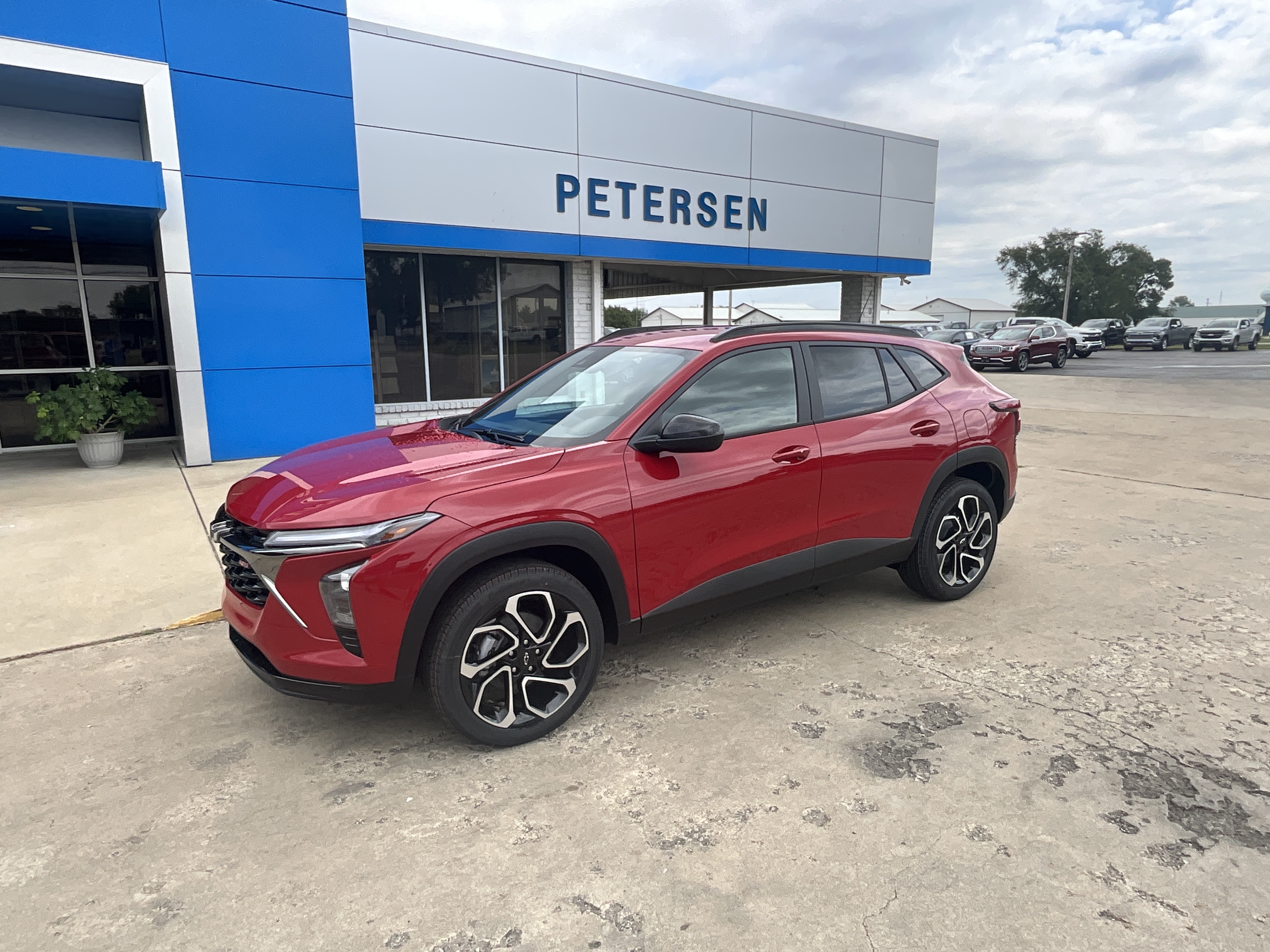 New 2026 Apex Red Chevrolet 2RS image 2