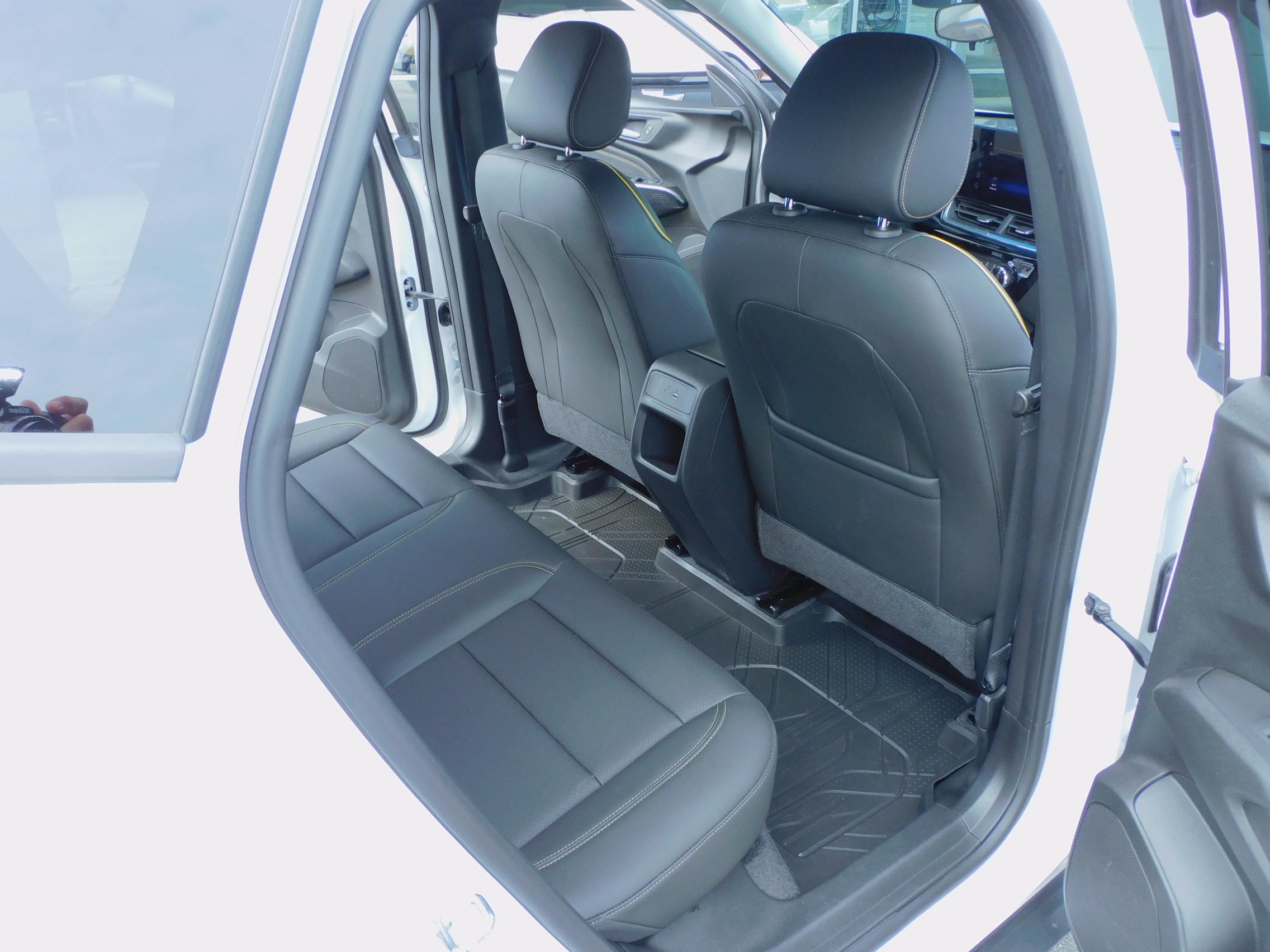2024 Chevrolet Trax ACTIV photo 14