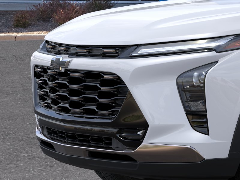New 2026 Summit White Chevrolet ACTIV image 13