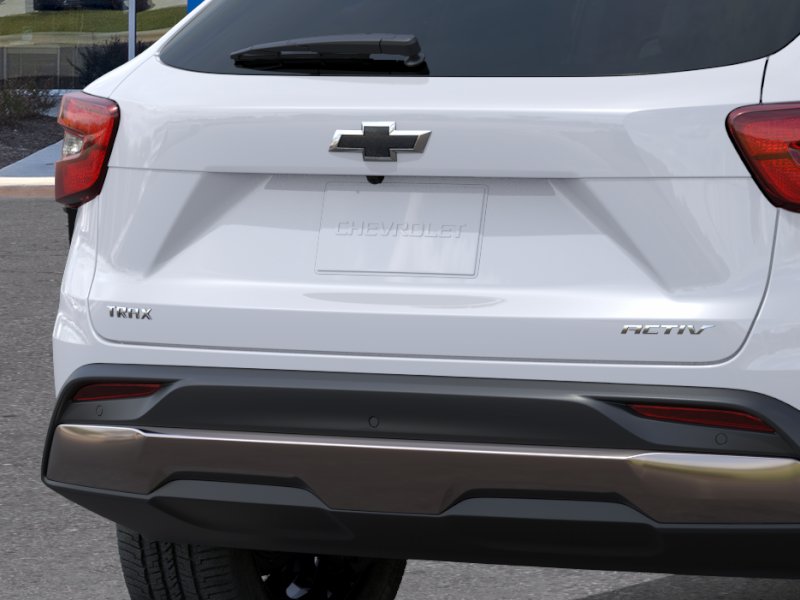 New 2026 Summit White Chevrolet ACTIV image 14