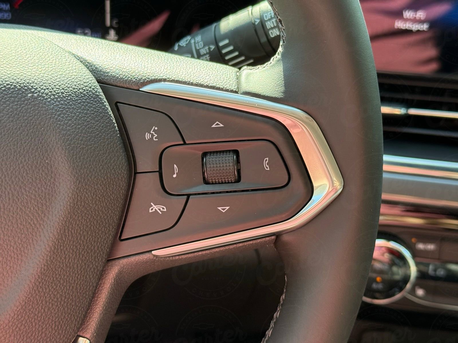 2025 Chevrolet Trax ACTIV photo 13