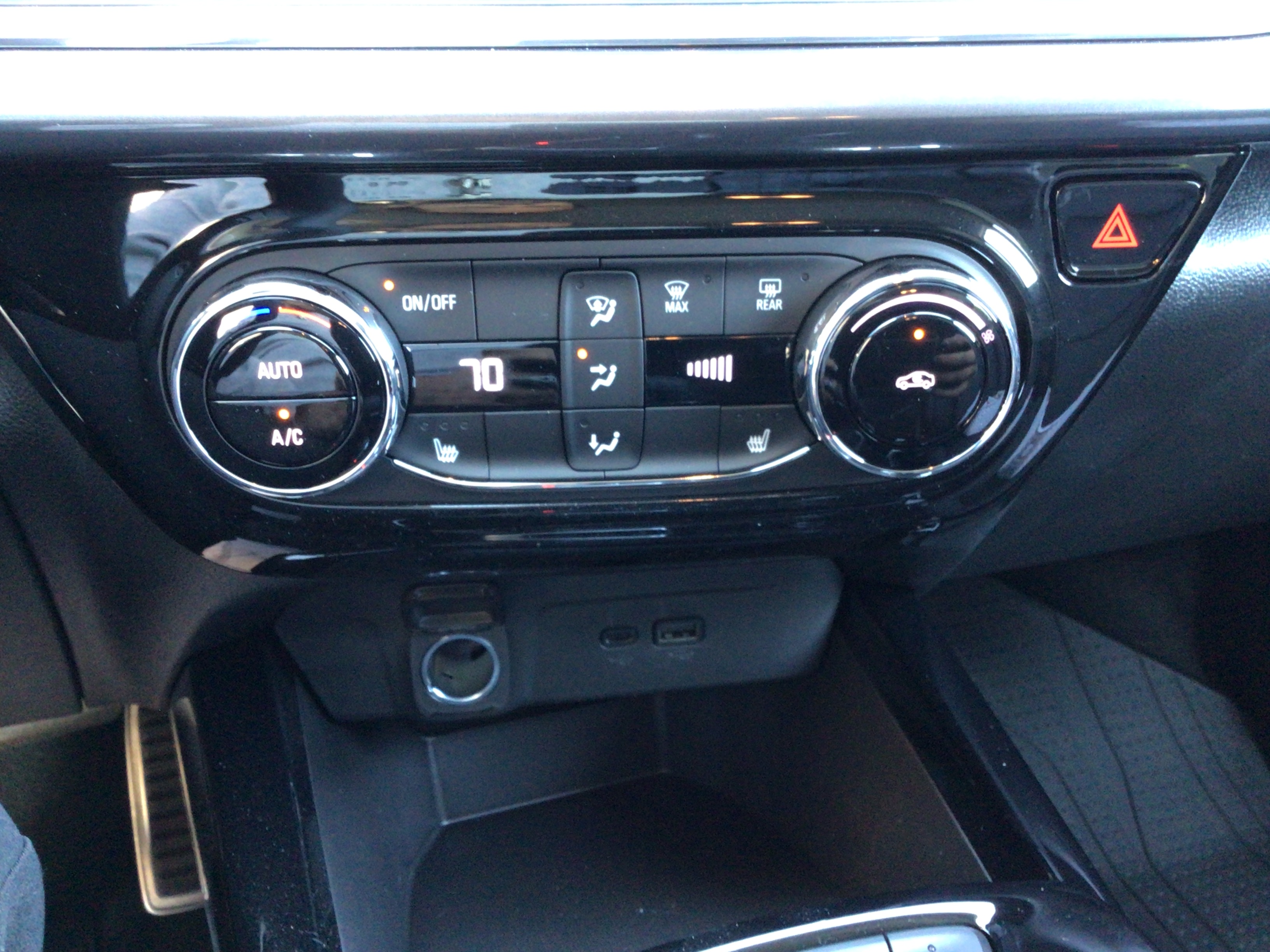 2026 Chevrolet Trax Activ - Photo 25