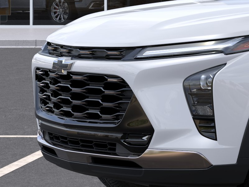 New 2026 Summit White Chevrolet ACTIV image 37