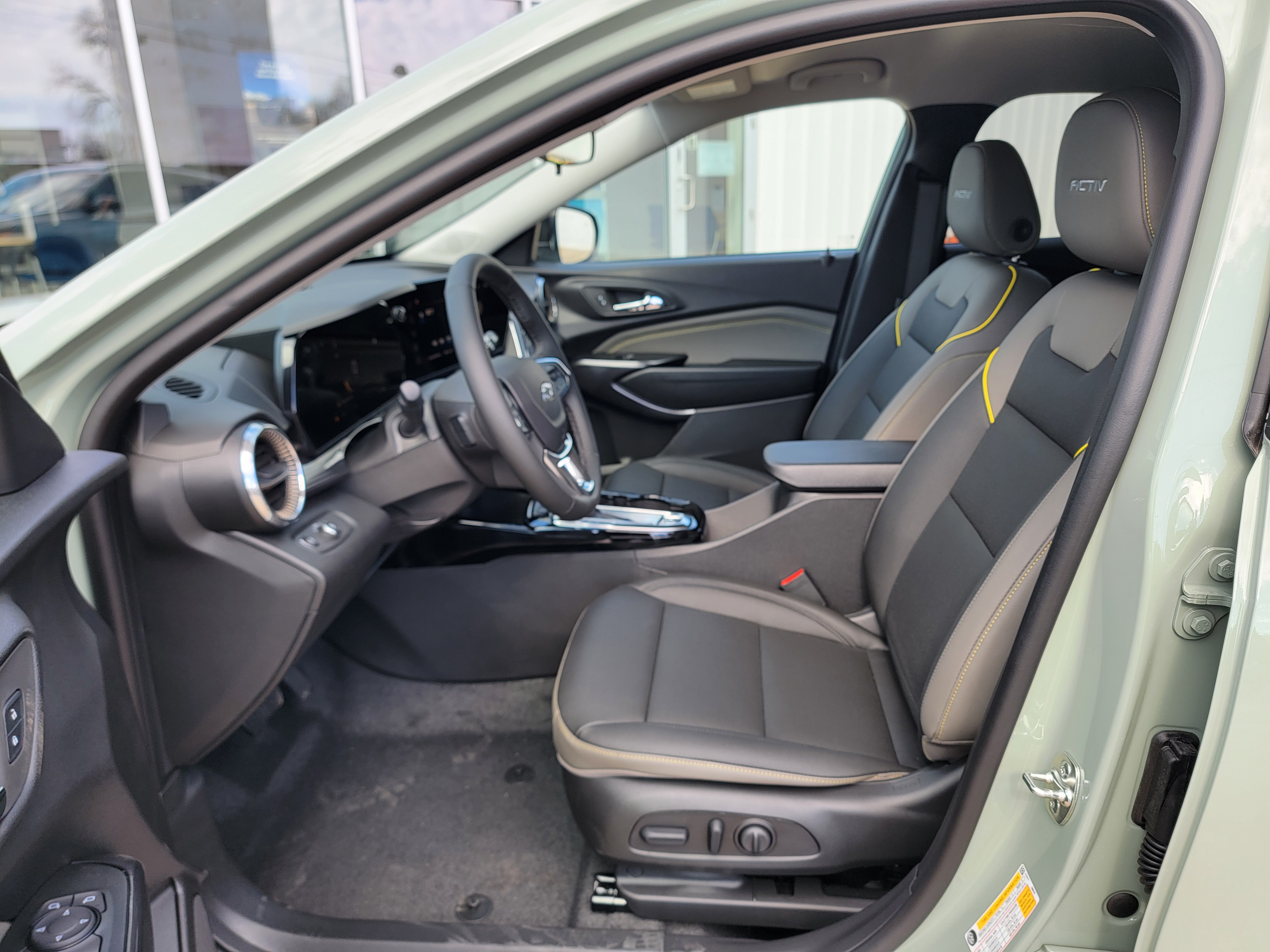 2026 Chevrolet Trax Activ - Photo 12