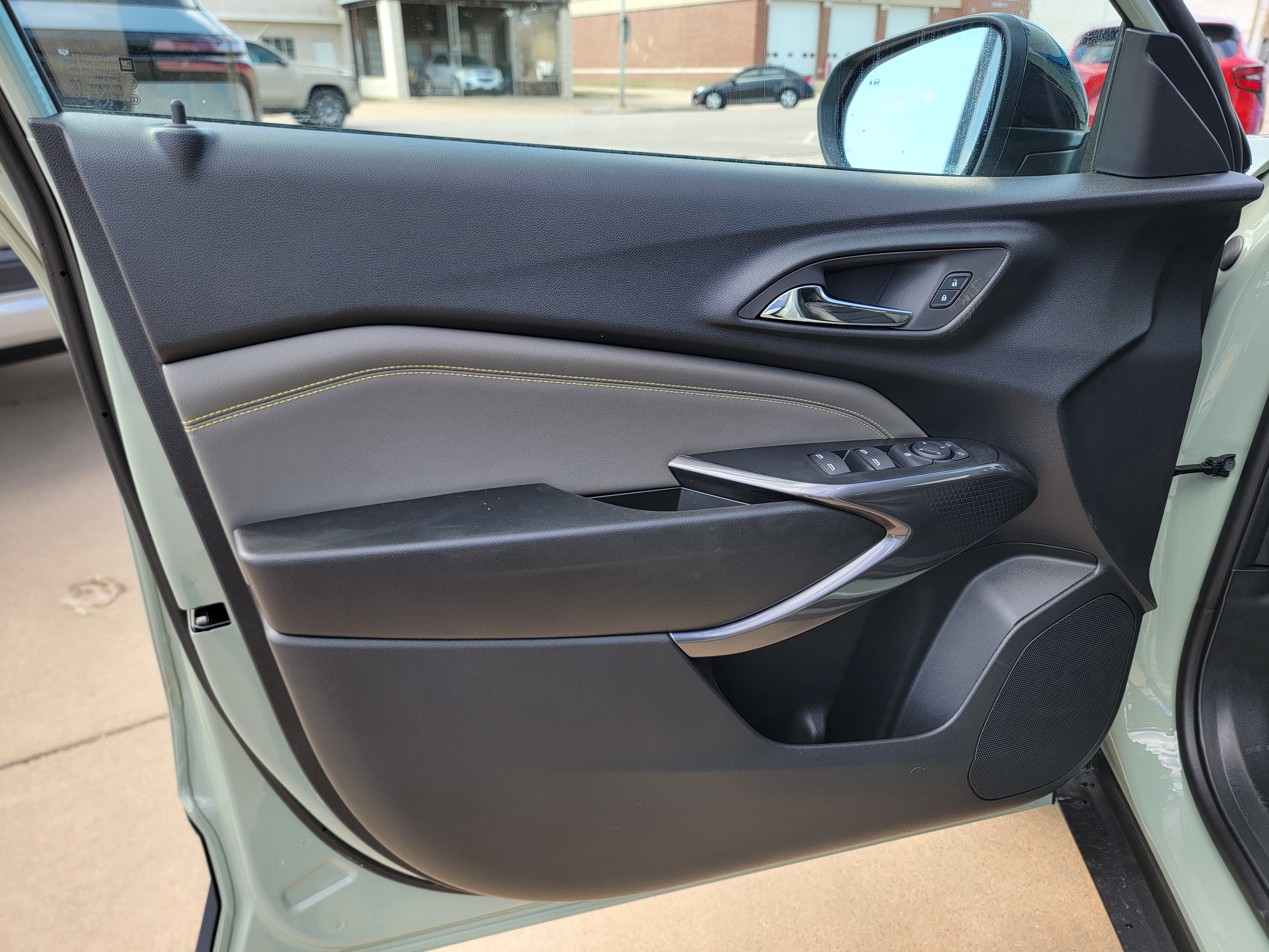 2026 Chevrolet Trax Activ - Photo 11