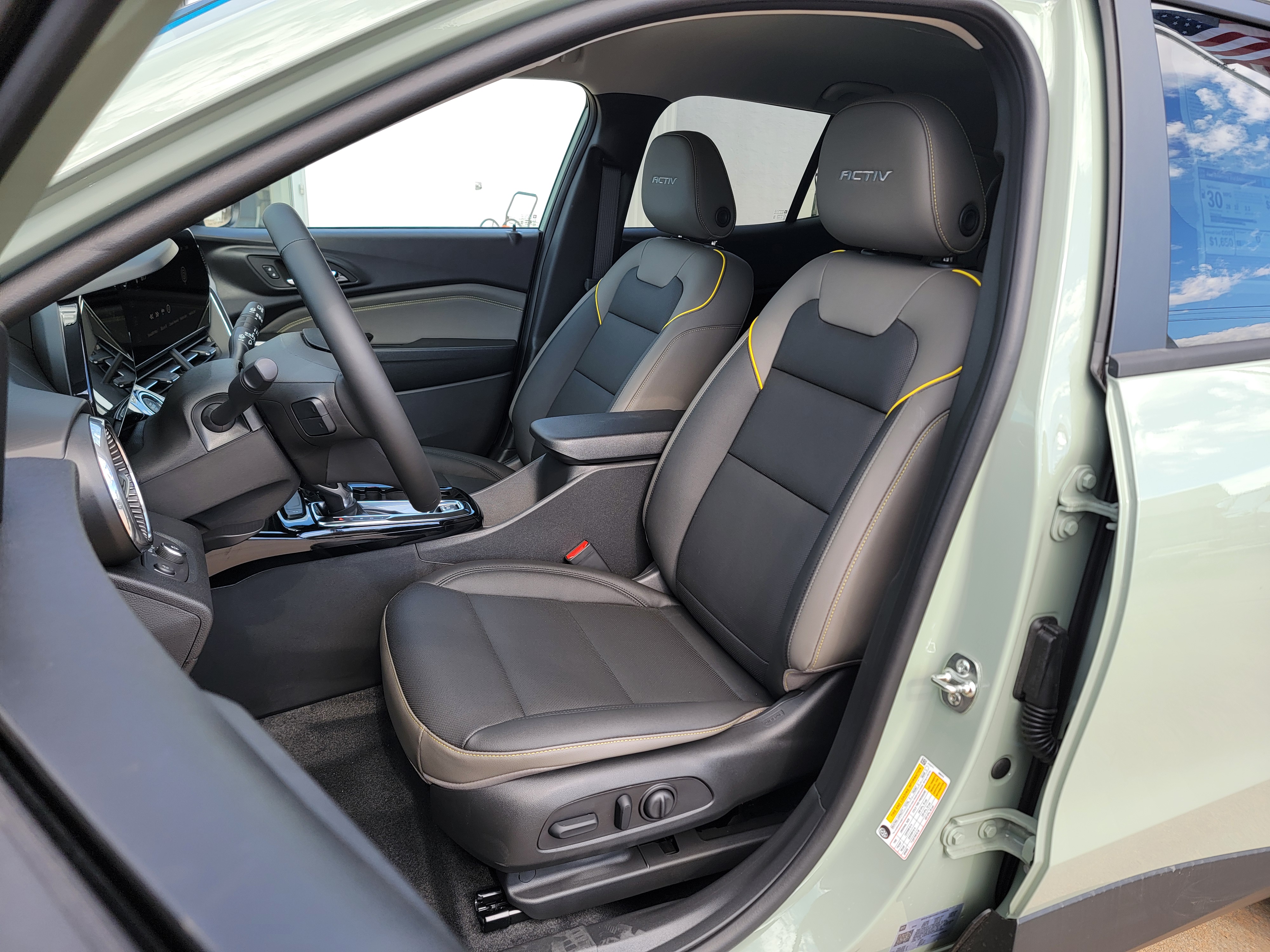 2026 Chevrolet Trax Activ - Photo 10