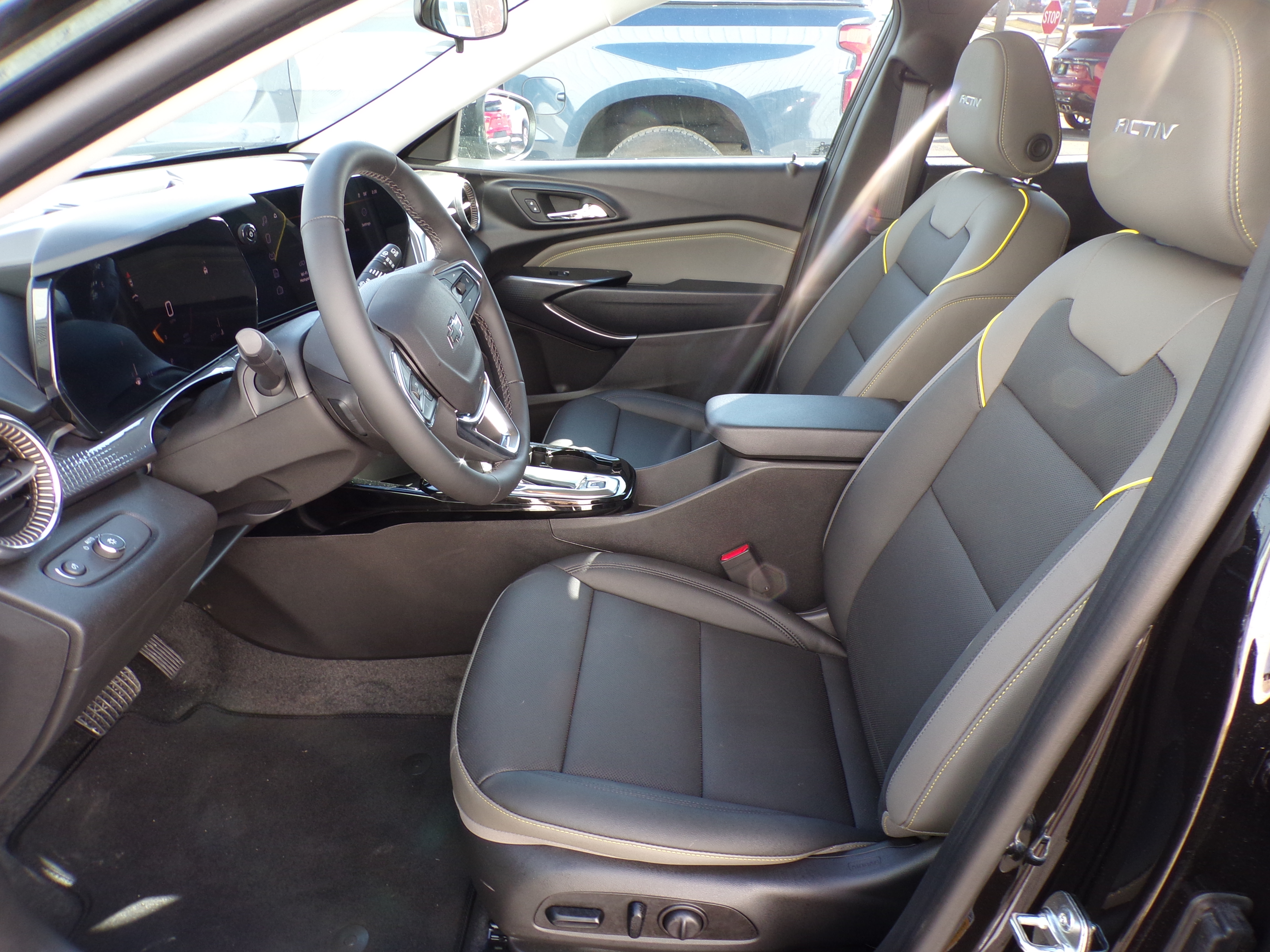 2026 Chevrolet Trax Activ - Photo 17