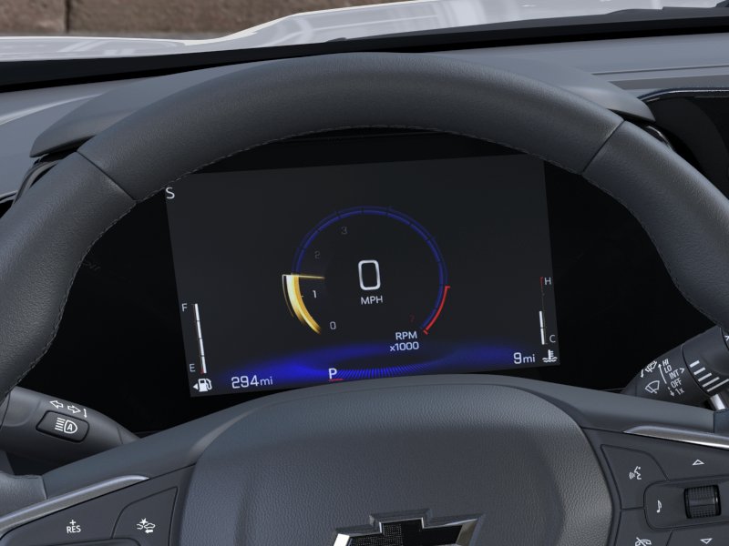 New 2026 Summit White Chevrolet ACTIV image 18