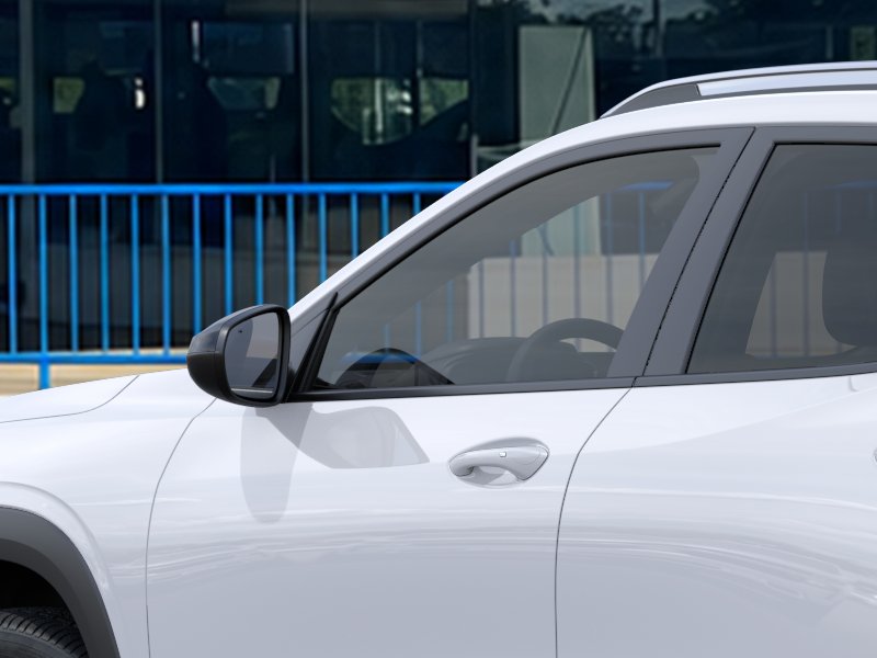 New 2026 Summit White Chevrolet ACTIV image 36