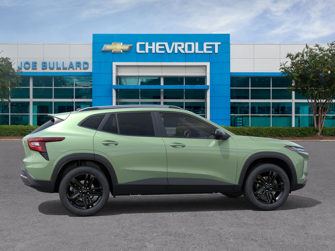 2026 Chevrolet Trax ACTIV photo 2