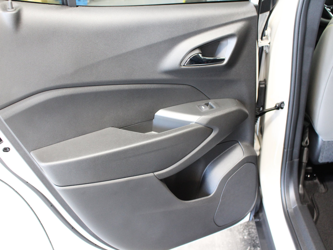 2026 Chevrolet Trax Activ - Photo 28