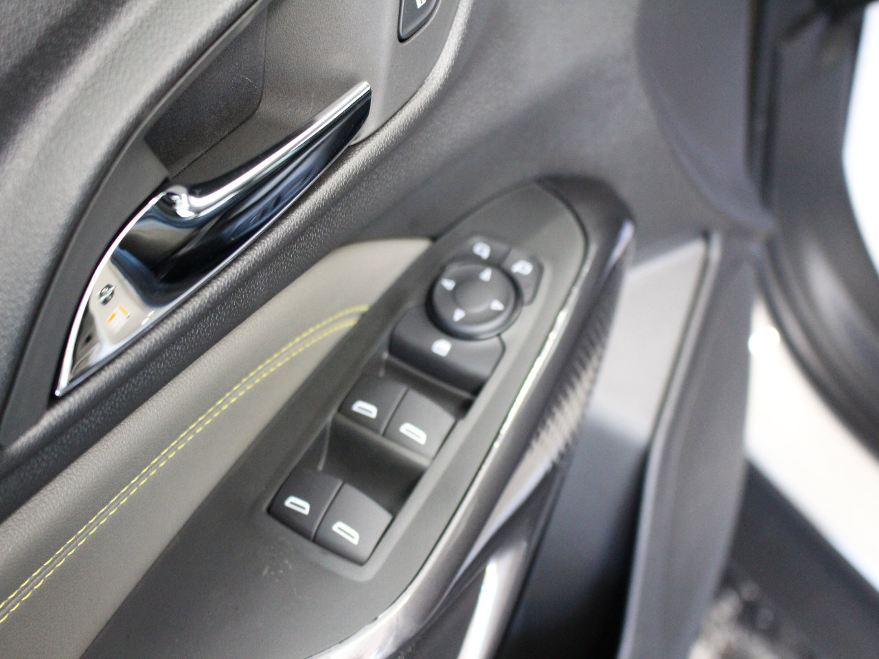 2026 Chevrolet Trax Activ - Photo 10