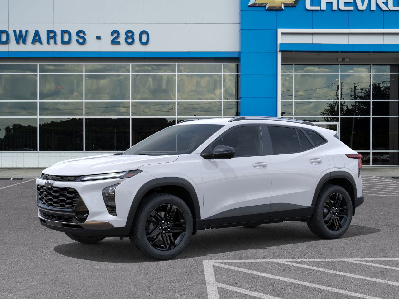 2026 Chevrolet Trax ACTIV photo 2