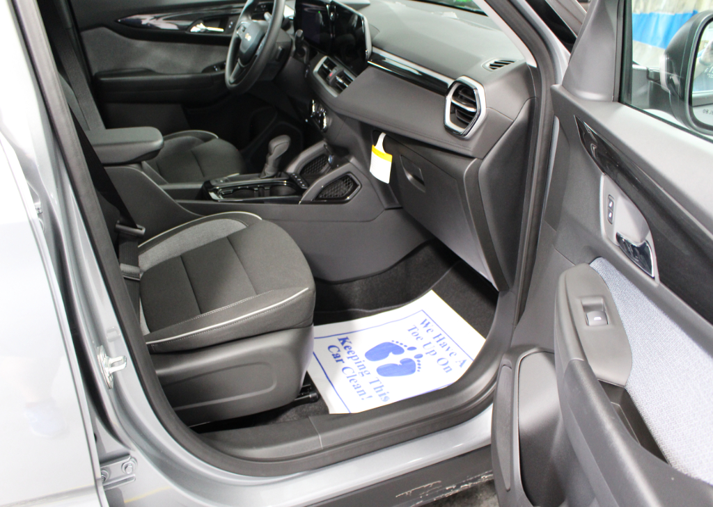 New 2026 Sterling Gray Metallic Chevrolet LS image 22