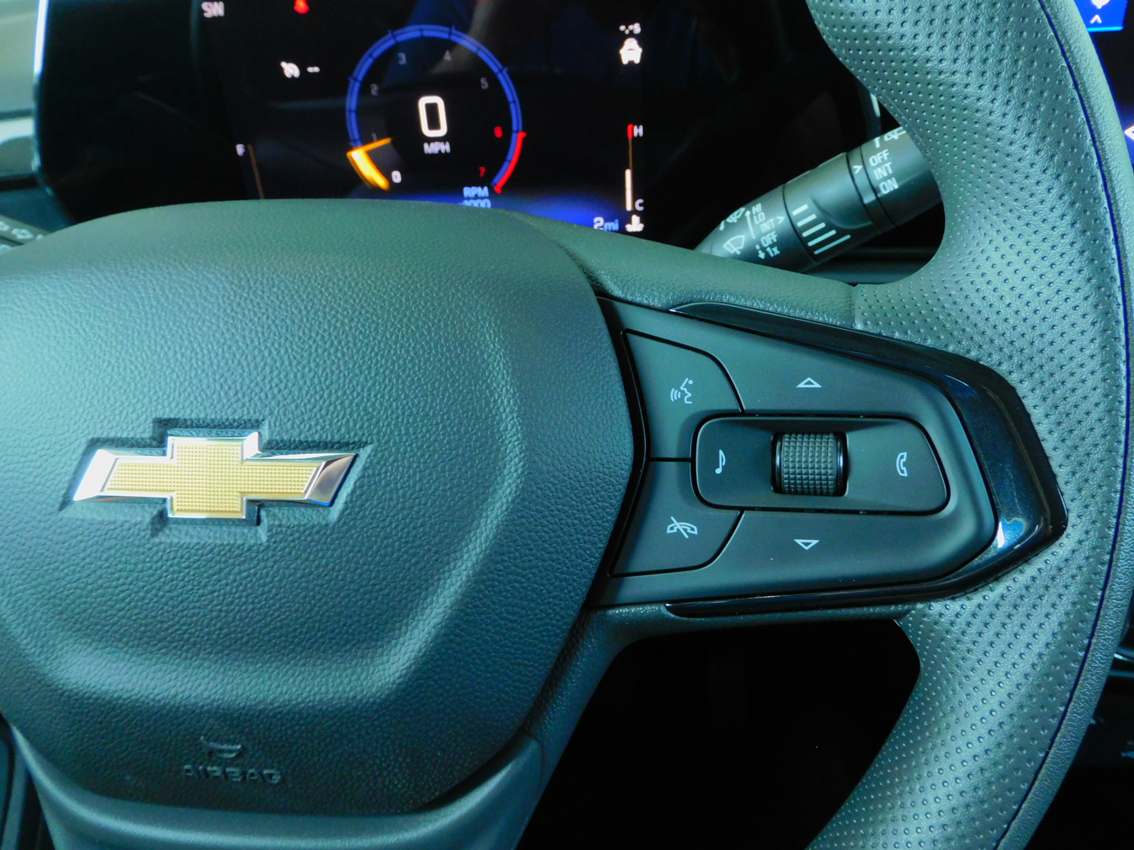 2025 Chevrolet Trailblazer LS photo 27