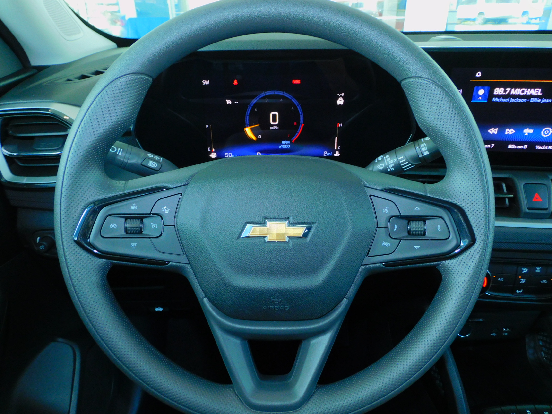 2025 Chevrolet Trailblazer LS photo 24