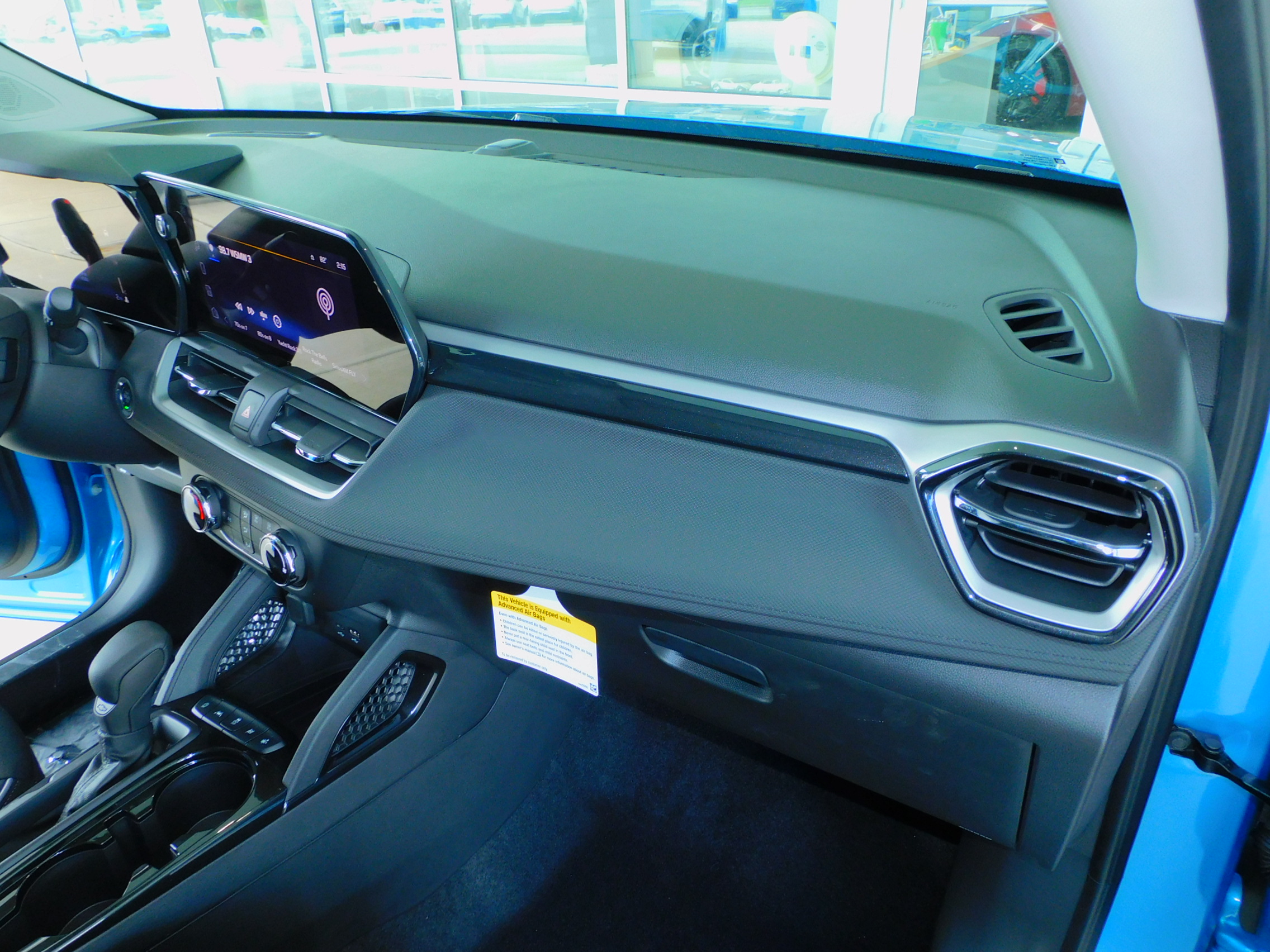 2025 Chevrolet Trailblazer LS photo 9