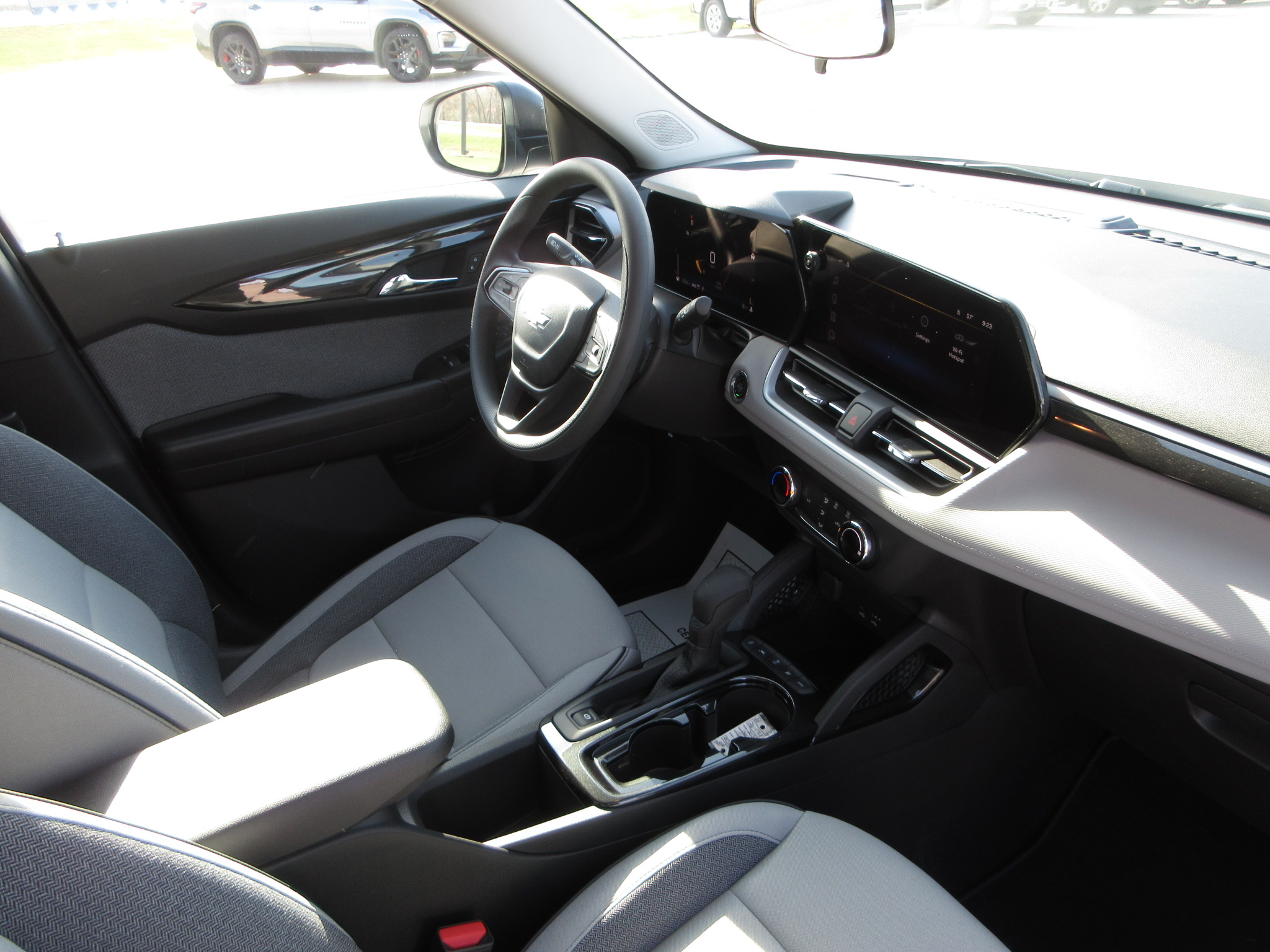 2026 Chevrolet Trailblazer LS - Photo 25