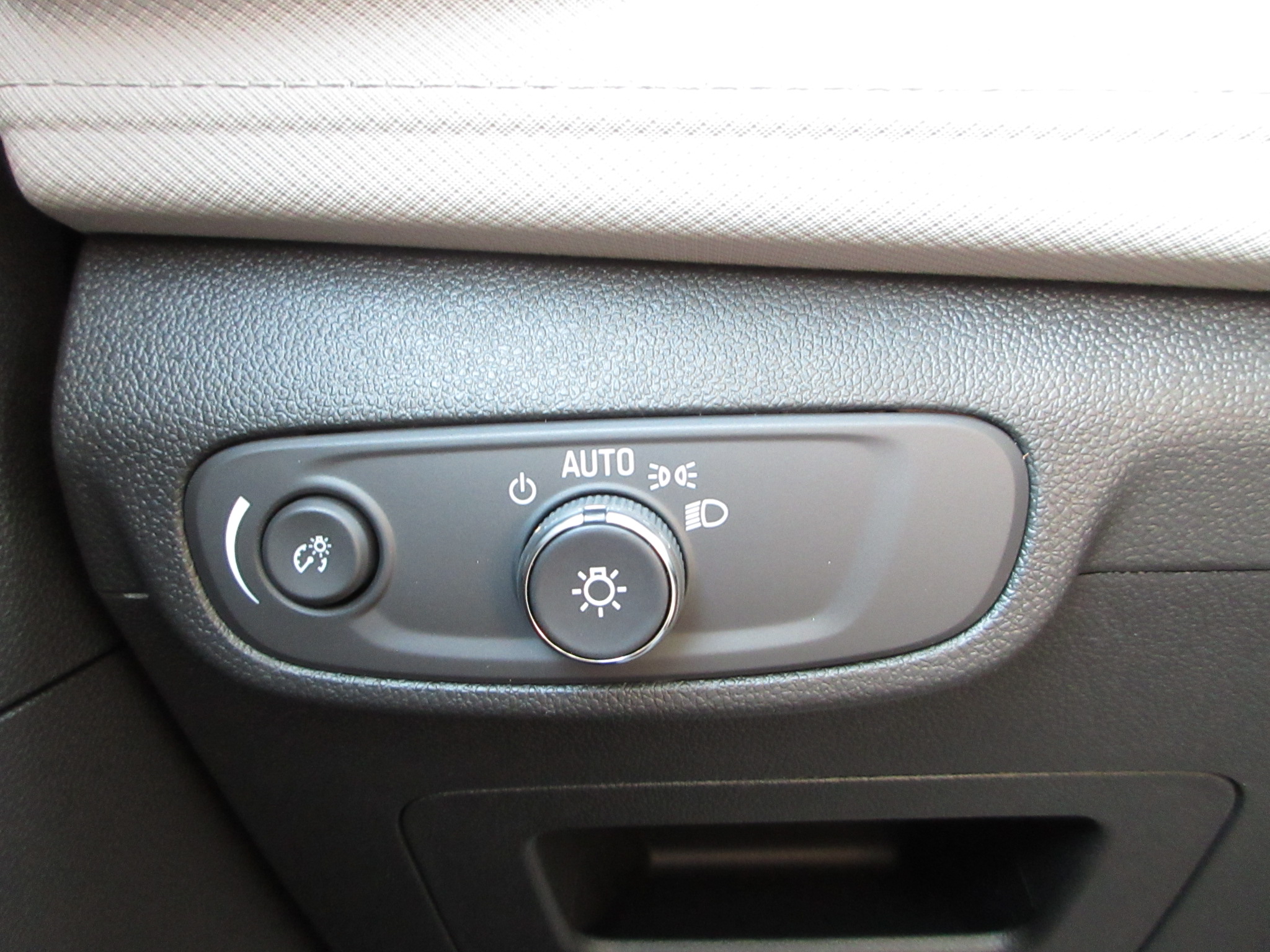 2026 Chevrolet Trailblazer LS - Photo 12