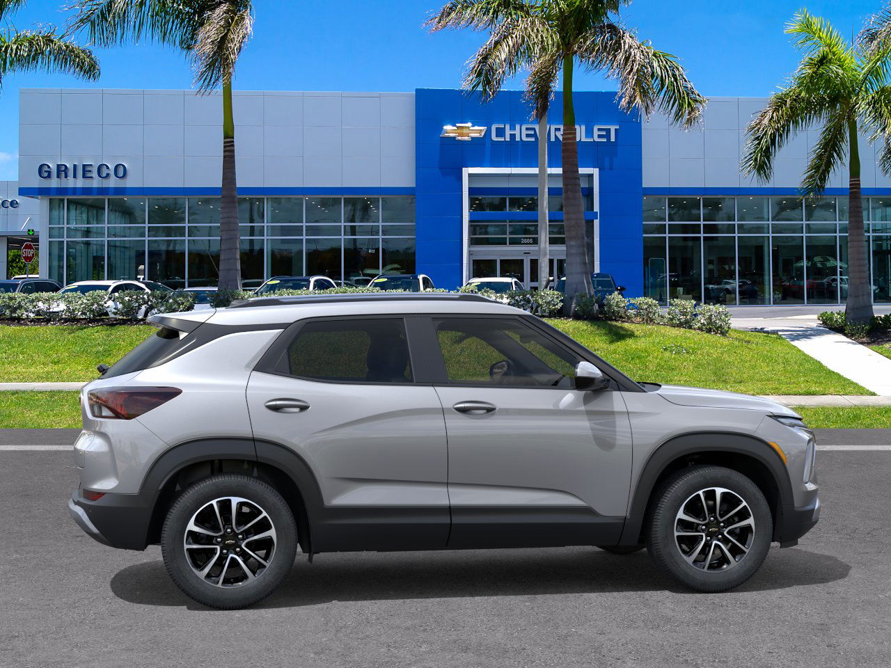 2026 Chevrolet Trailblazer LT photo 2