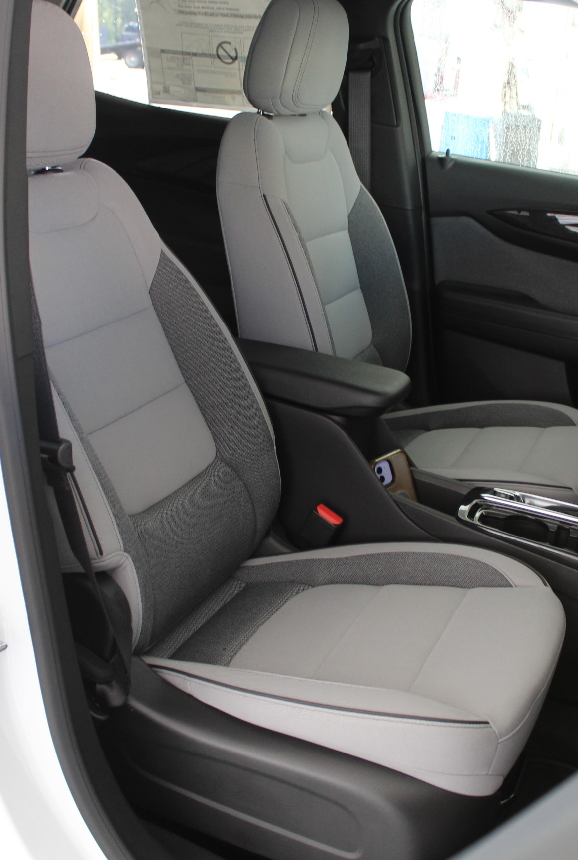 2026 Chevrolet Trailblazer LT photo 2