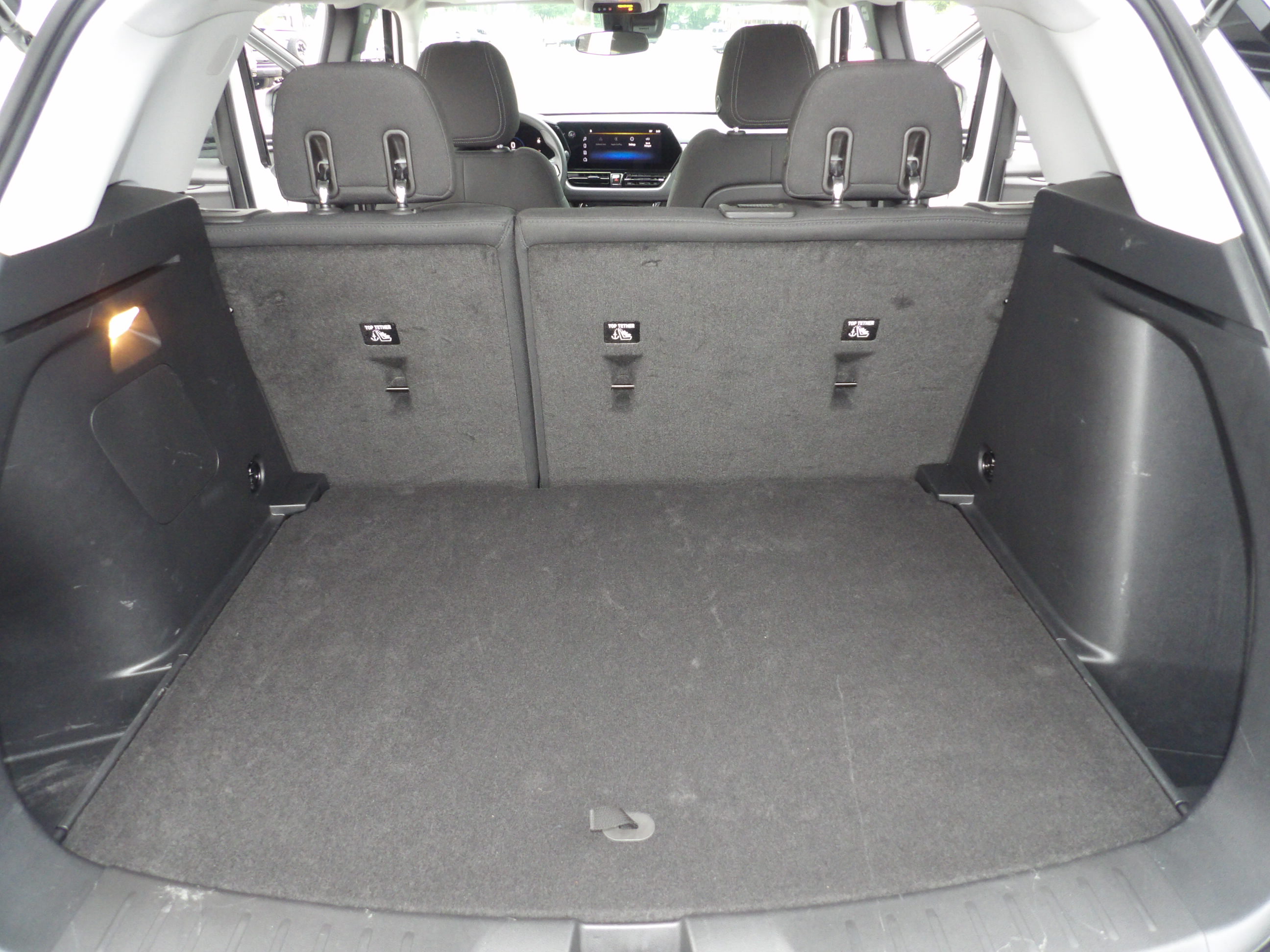 Used 2025 Summit White Chevrolet LT image 14