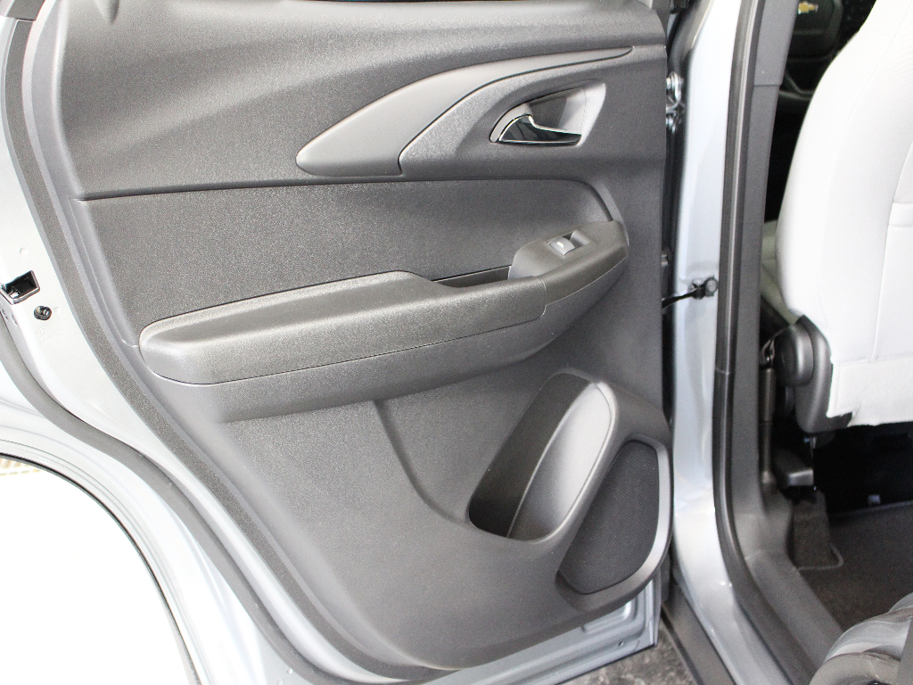 New 2026 Sterling Gray Metallic Chevrolet LT image 26